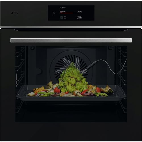 Four encastrable AEG TE7PB731AT NOIR MAT État correct - 639,00 € Four encastrable AEG TE7PB731AT NOIR MAT État correct AEG reconditionné disponible sur Fnac