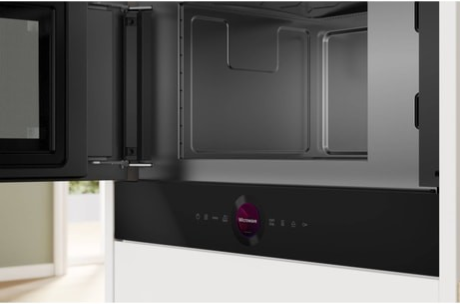 Four micro-ondes encastrable BOSCH BFL7221B1 Parfait état Bosch reconditionné disponible sur Underdog