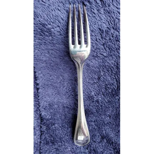 Fourchette Plaquée Argent Fabriquée Par Christofle France. 20.5 Cm. 76 Grammes occasion reconditionné disponible sur Rakuten