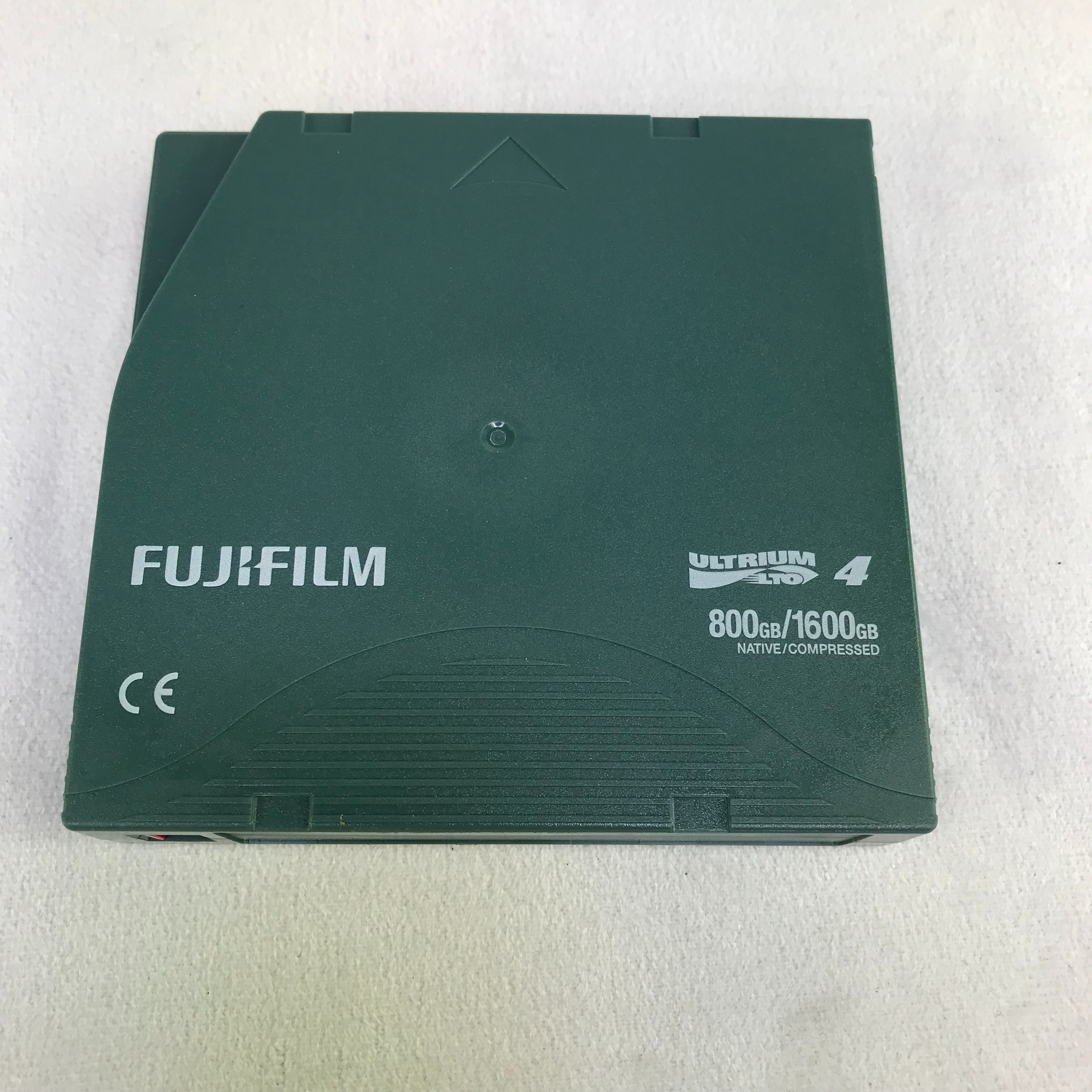 Voir photo 3 de Fujifilm Cartouche de données LTO-4 Ultrium REW 800/1.6TB Fujifilm Cartouche de données LTO-4 Ultrium REW 800/1.6TB Parfait état reconditionné photo 3