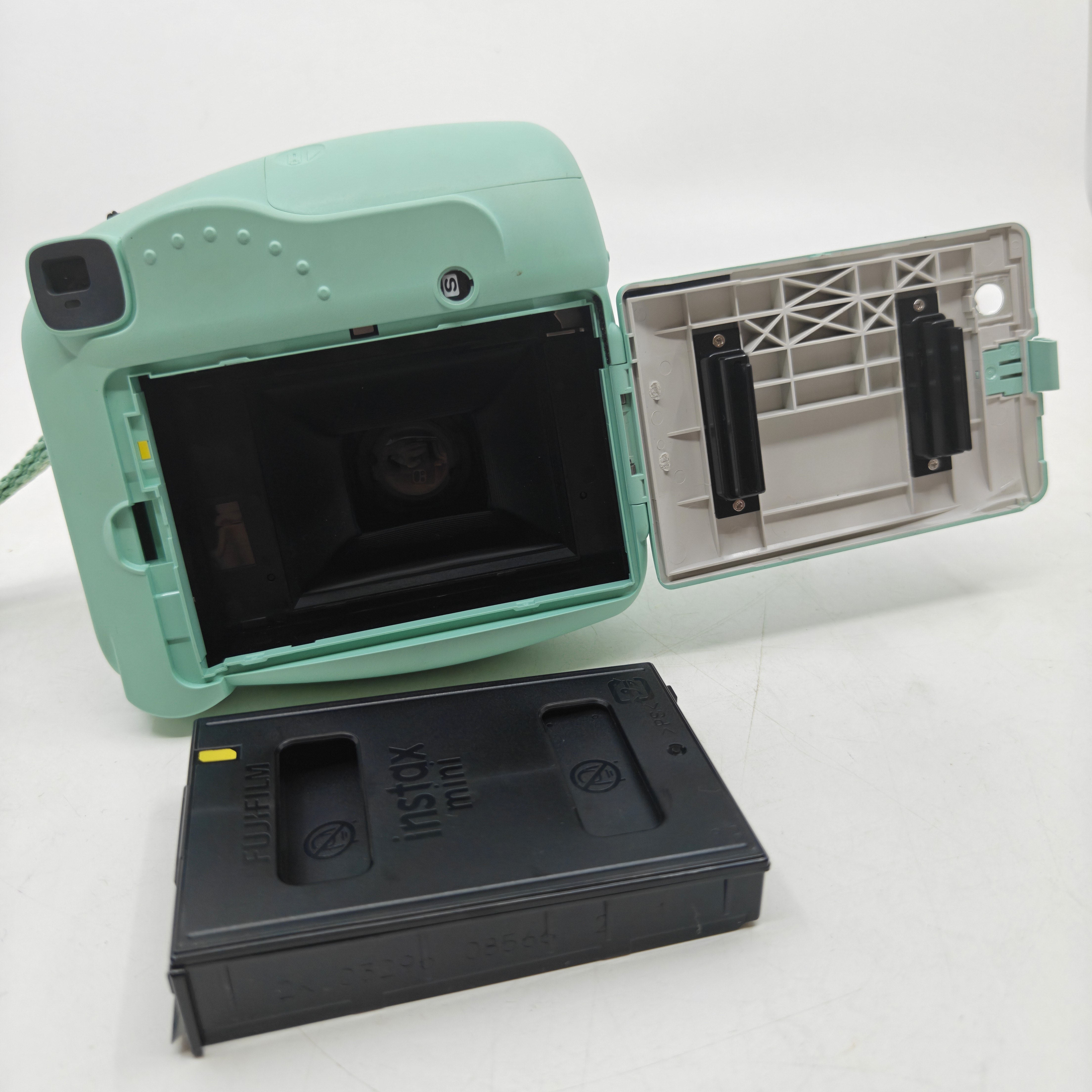 Voir photo 6 de Fujifilm Instax Mini 9 Bleu Menthe | Dero Fujifilm Instax Mini 9 Bleu Menthe Bon état reconditionné photo 6 | Dero