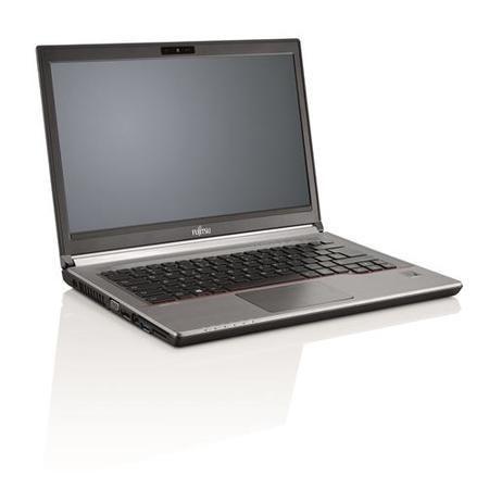 Voir photo 2 de Fujitsu LifeBook E744 14"" Core i7 2.3 GHz - SSD 256 Go - 8 Go QWERTY - Suédois | Dero Fujitsu LifeBook E744 14"" Core i7 2.3 GHz - SSD 256 Go - 8 Go QWERTY - Suédois Reconditionné Fujitsu reconditionné photo 2 | Dero