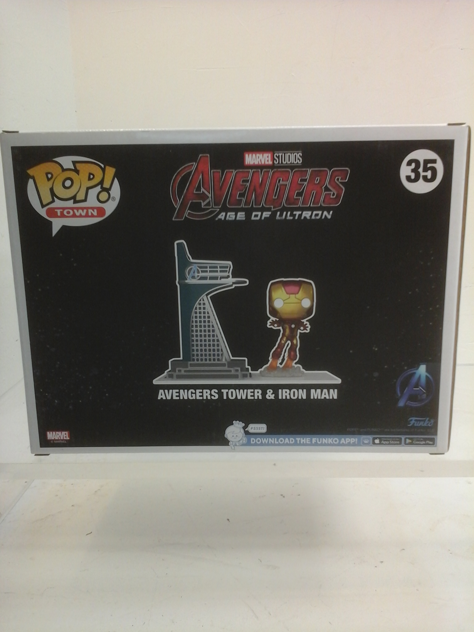 Voir photo 2 de FUNKO POP! TOWN - AVENGERS TOWER & IRON MAN #35 FUNKO POP! TOWN - AVENGERS TOWER & IRON MAN #35 Parfait état reconditionné photo 2