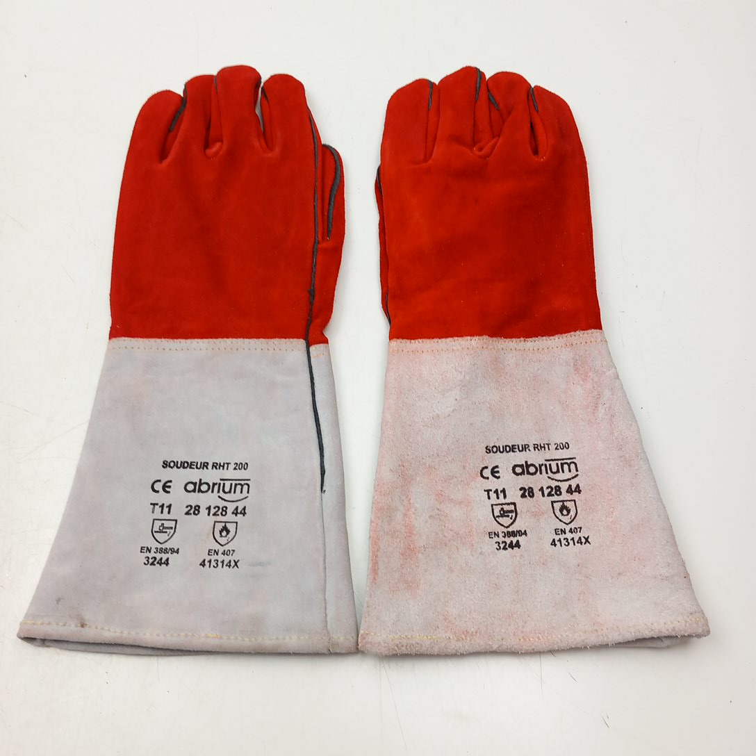 Acheter Gants de Soudeur RTH 200 ABRIUM en Cuir Croute de Bovin Taille 11 Parfait état - 10,00 € Gants de Soudeur RTH 200 ABRIUM en Cuir Croute de Bovin Taille 11 Parfait état reconditionné disponible sur Label Emmaüs