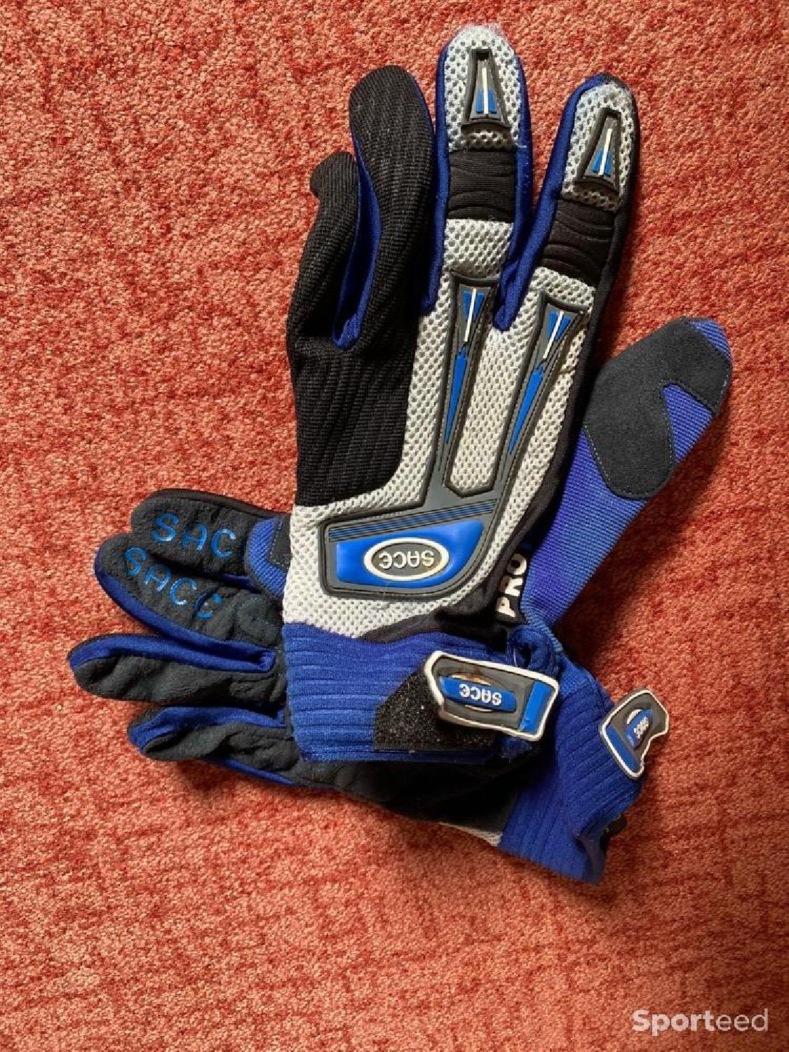 Gants vélo cross  Très bon état reconditionné disponible sur Sporteed | Dero