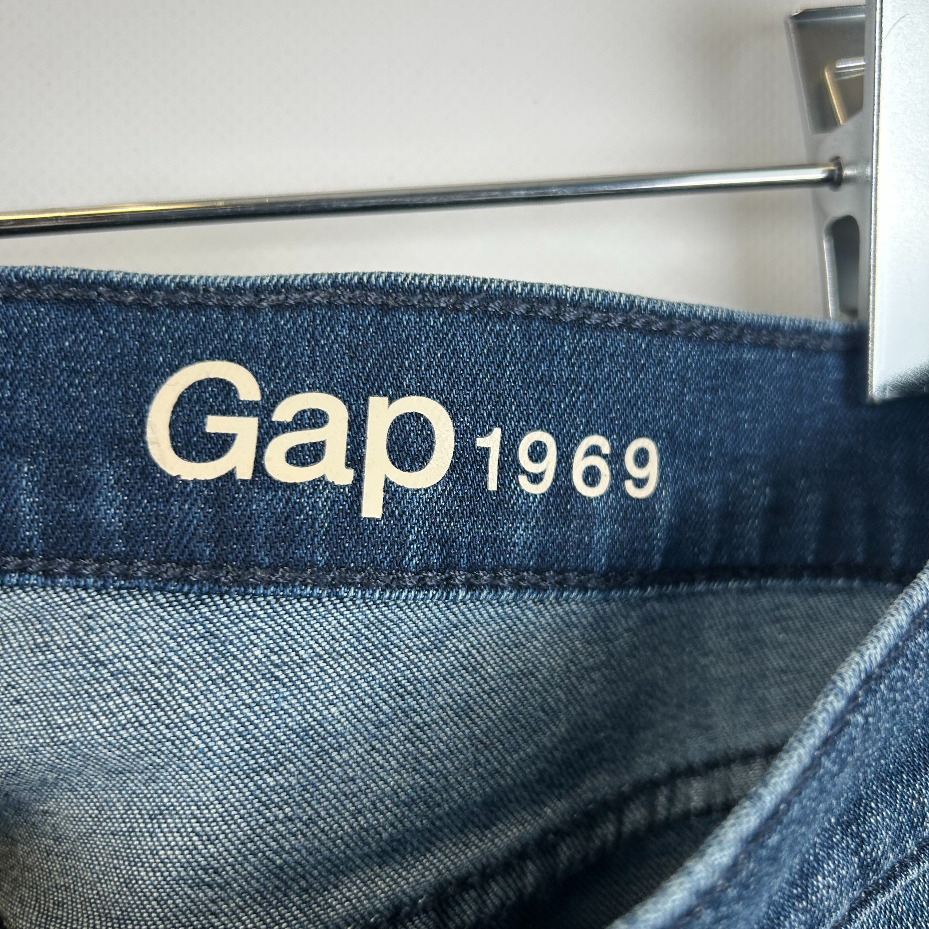 Voir photo 4 de Gap - pantalon en jeans bleu en coton - Taille 36( estimé) Gap - pantalon en jeans bleu en coton - Taille 36( estimé) Très bon état reconditionné photo 4