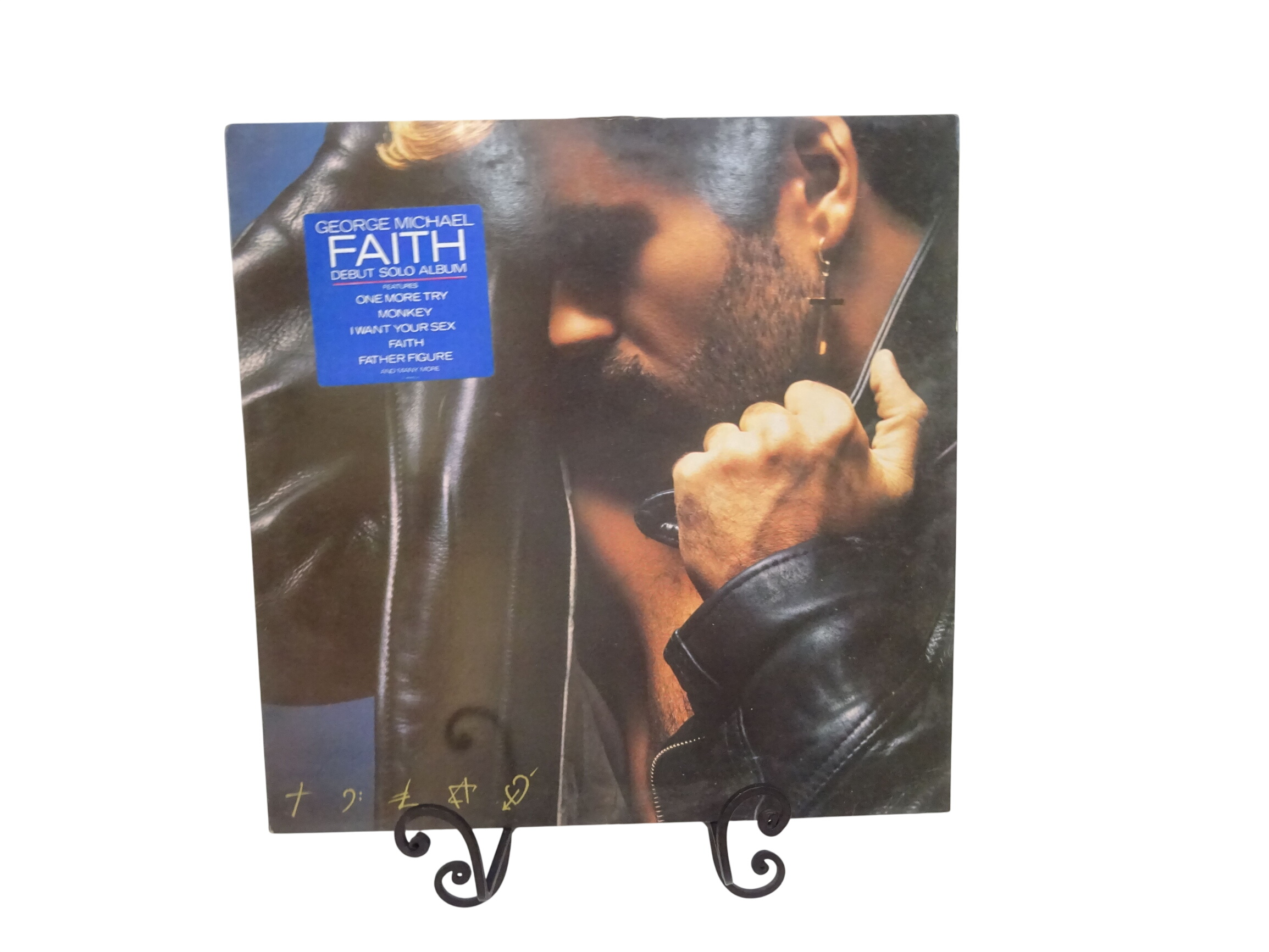 George Michael album vinyle "FAITH" Bon état - 20,00 € George Michael album vinyle "FAITH" Bon état reconditionné disponible sur Label Emmaüs