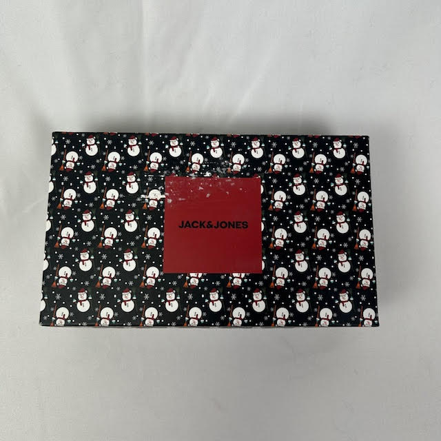 Voir photo 2 de GIFTBOX boxer+ chaussettes enfant, 164cm, Jack Jones GIFTBOX boxer+ chaussettes enfant, 164cm, Jack Jones Parfait état reconditionné photo 2