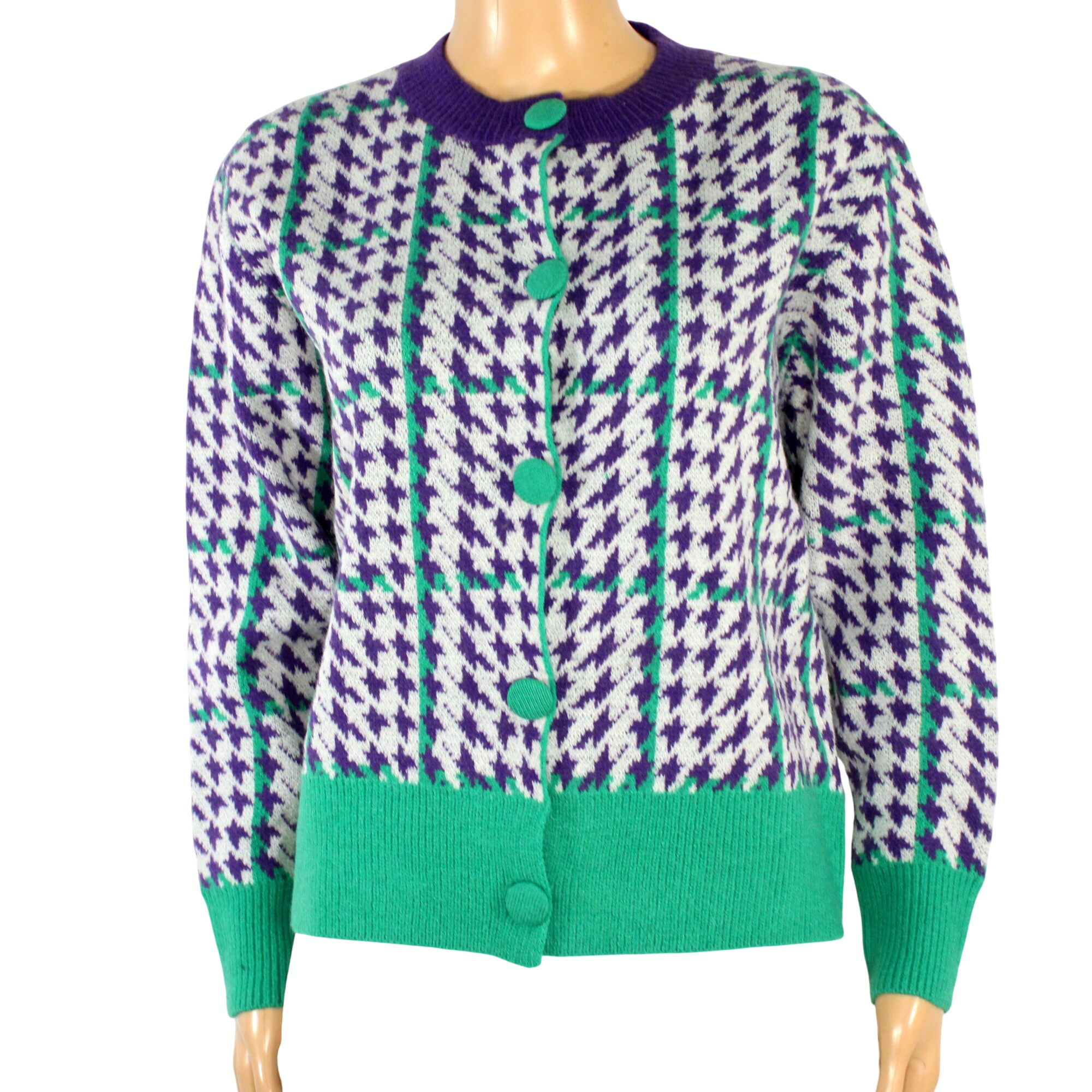 Acheter Gilet Femme En Maille Vert & Violet EMI-JO Taille Unique Parfait état - 11,50 € Gilet Femme En Maille Vert & Violet EMI-JO Taille Unique Parfait état reconditionné disponible sur Label Emmaüs