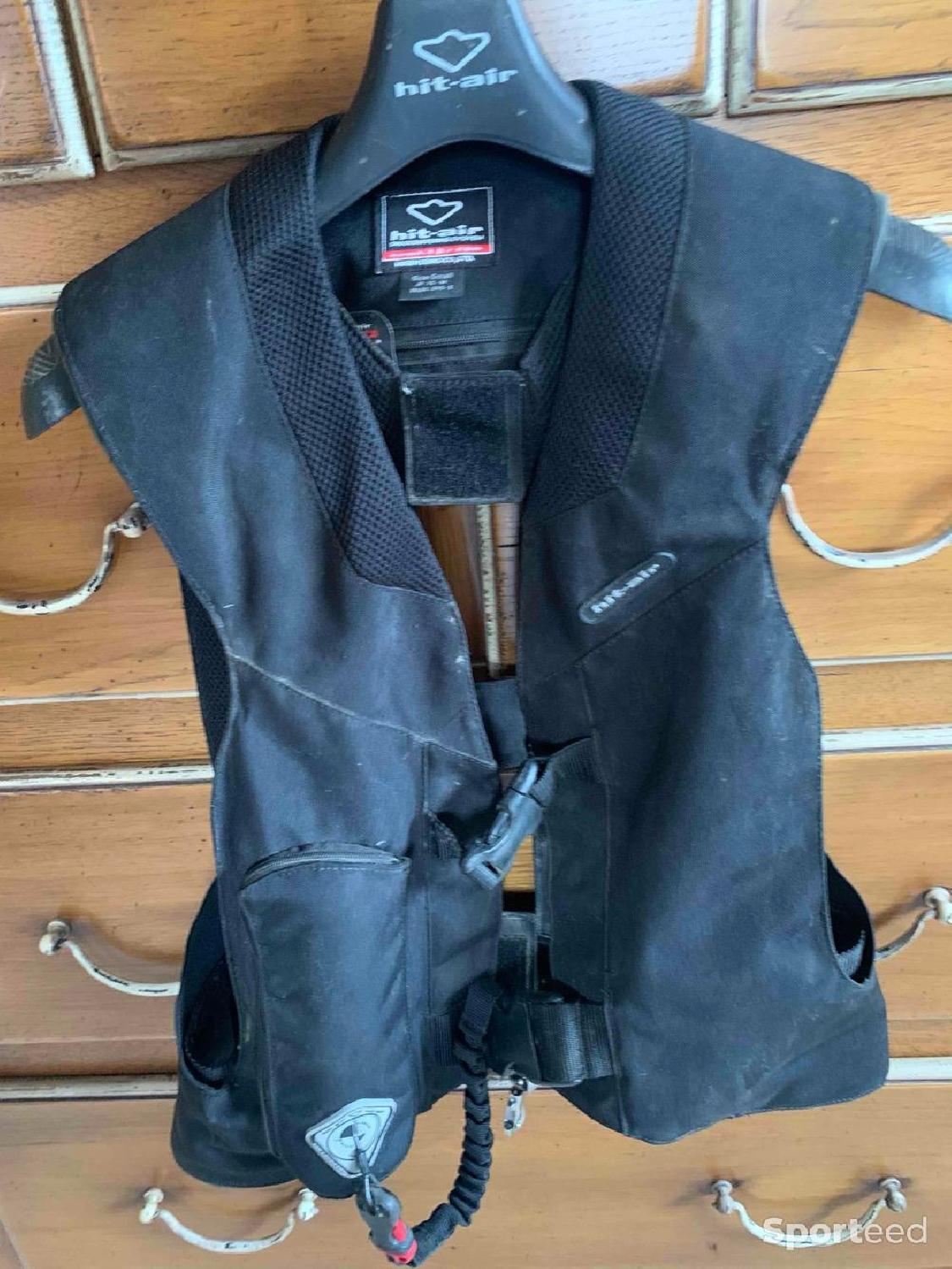 Gilet Hit air taille S Très bon état reconditionné disponible sur Sporteed