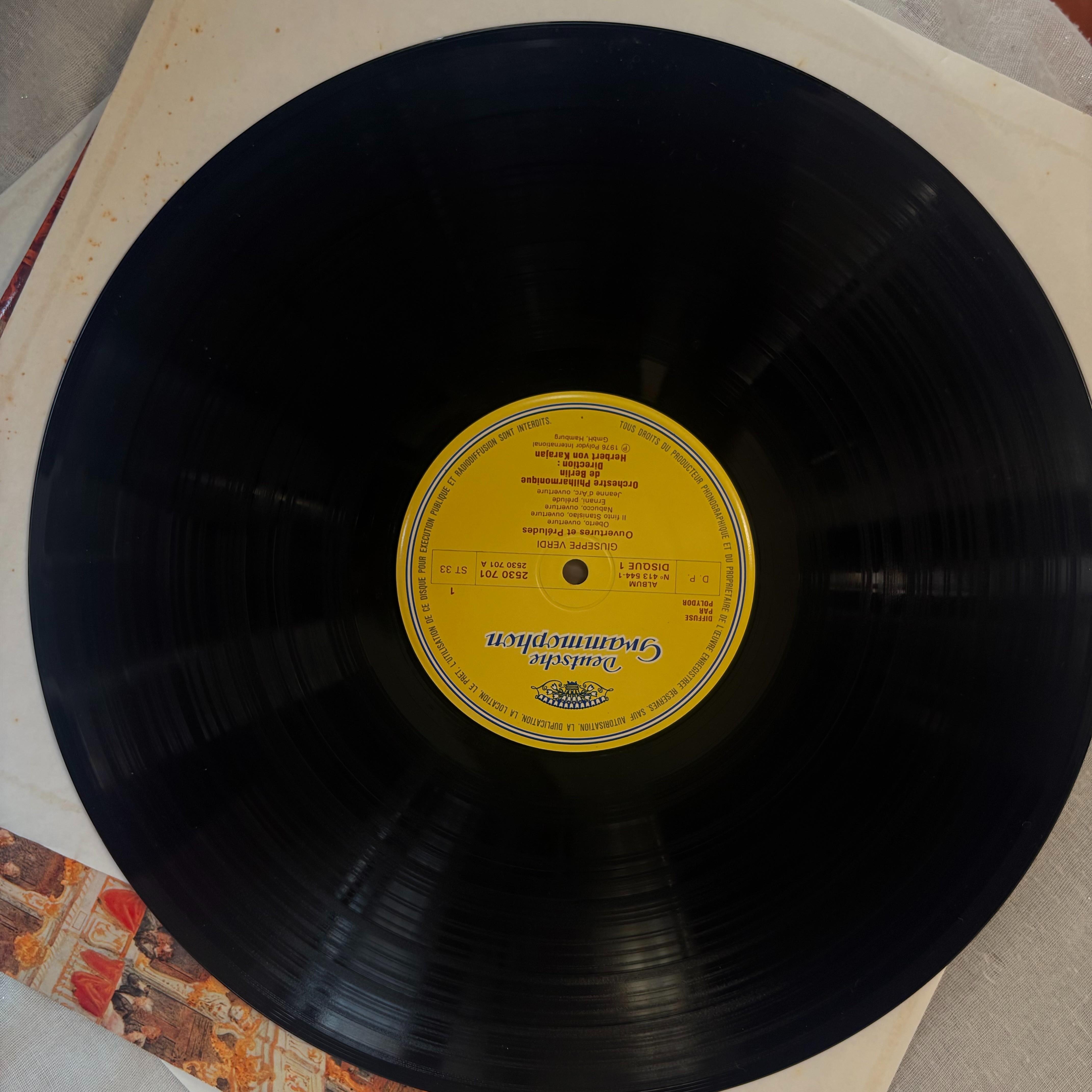 Voir photo 4 de Giuseppe Verdi "Ouvertures Et Préludes intégrale" 2 Vinyles 33t 1976 Giuseppe Verdi "Ouvertures Et Préludes intégrale" 2 Vinyles 33t 1976 Bon état reconditionné photo 4