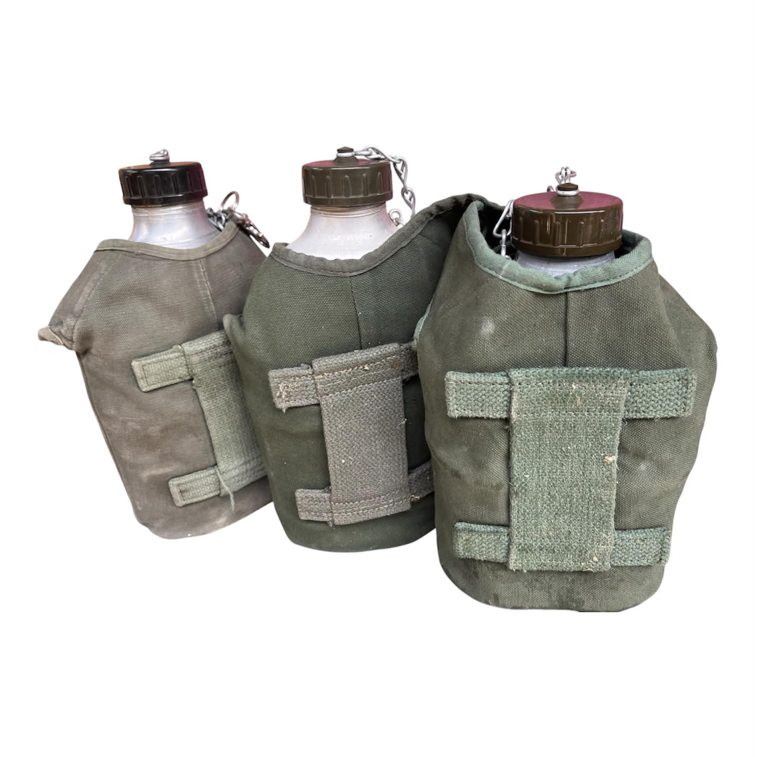 Voir photo 2 de Gourde militaire avec réchaud Gourde militaire avec réchaud Parfait état reconditionné photo 2