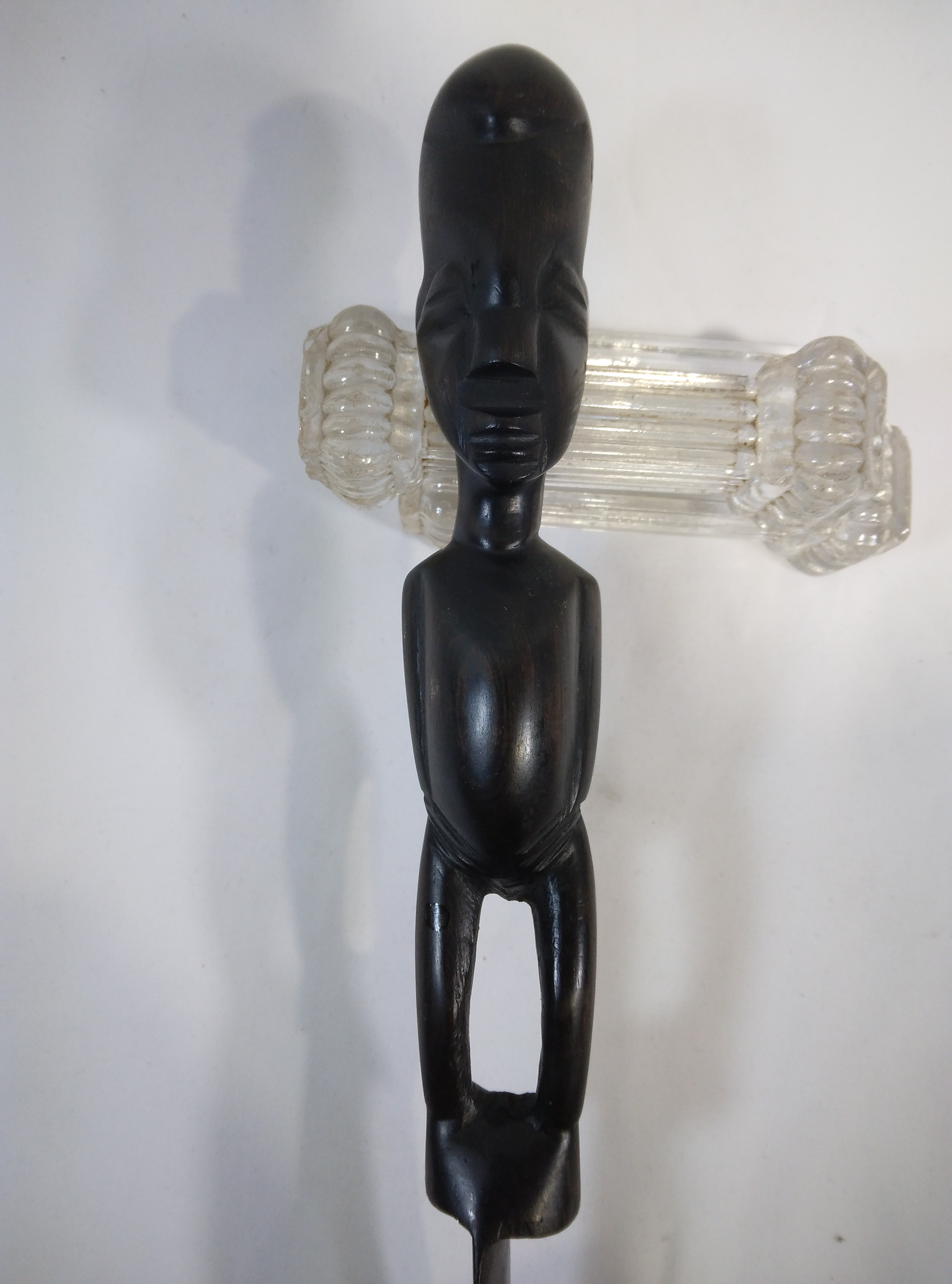 Voir photo 2 de Grand coupe papier, art africain Grand coupe papier, art africain Bon état reconditionné photo 2