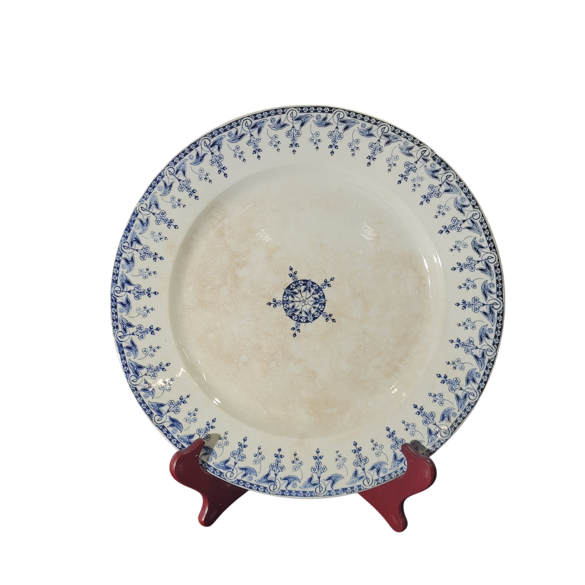 Grand plat rond ancien Gien, modèle Sagittaire - Terre de Fer - Ø 32,5 cm - 25,00 € Grand plat rond ancien Gien, modèle Sagittaire - Terre de Fer - Ø 32,5 cm reconditionné disponible sur Label Emmaüs