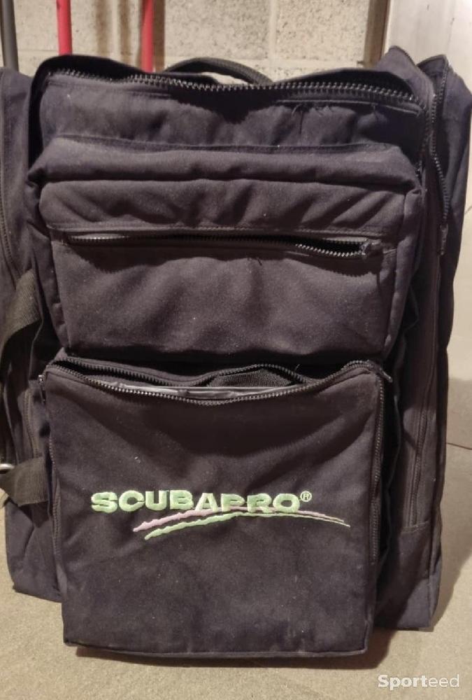 Grand Sac à dos, plongée sous marine, SCUBAPRO Très bon état Scubapro reconditionné disponible sur Sporteed