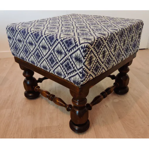 Grand Tabouret En Bois Massif Bon état reconditionné disponible sur Rakuten