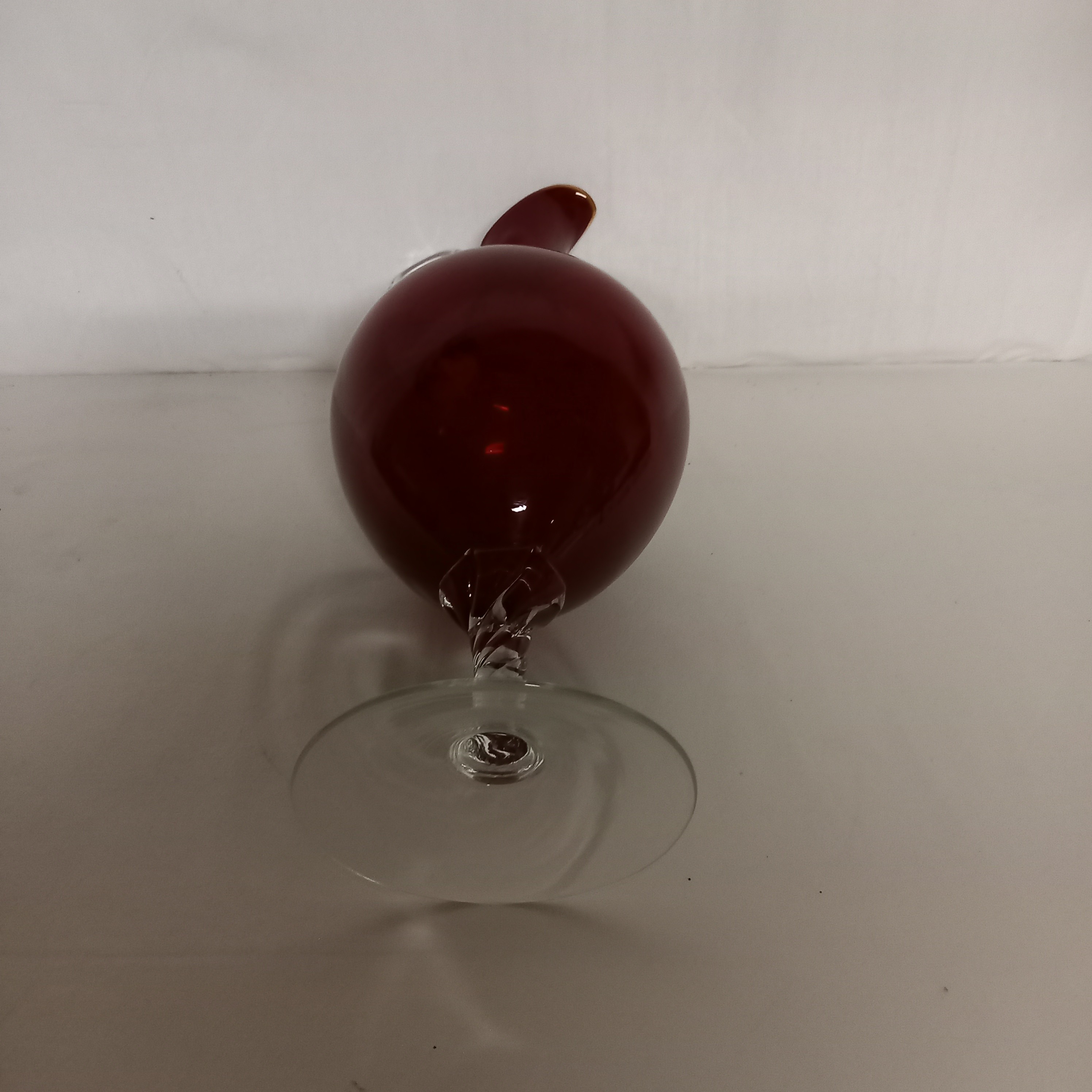 Voir photo 5 de Grand vase carafe rouge style Italien des années 1950. Grand vase carafe rouge style Italien des années 1950. Bon état reconditionné photo 5