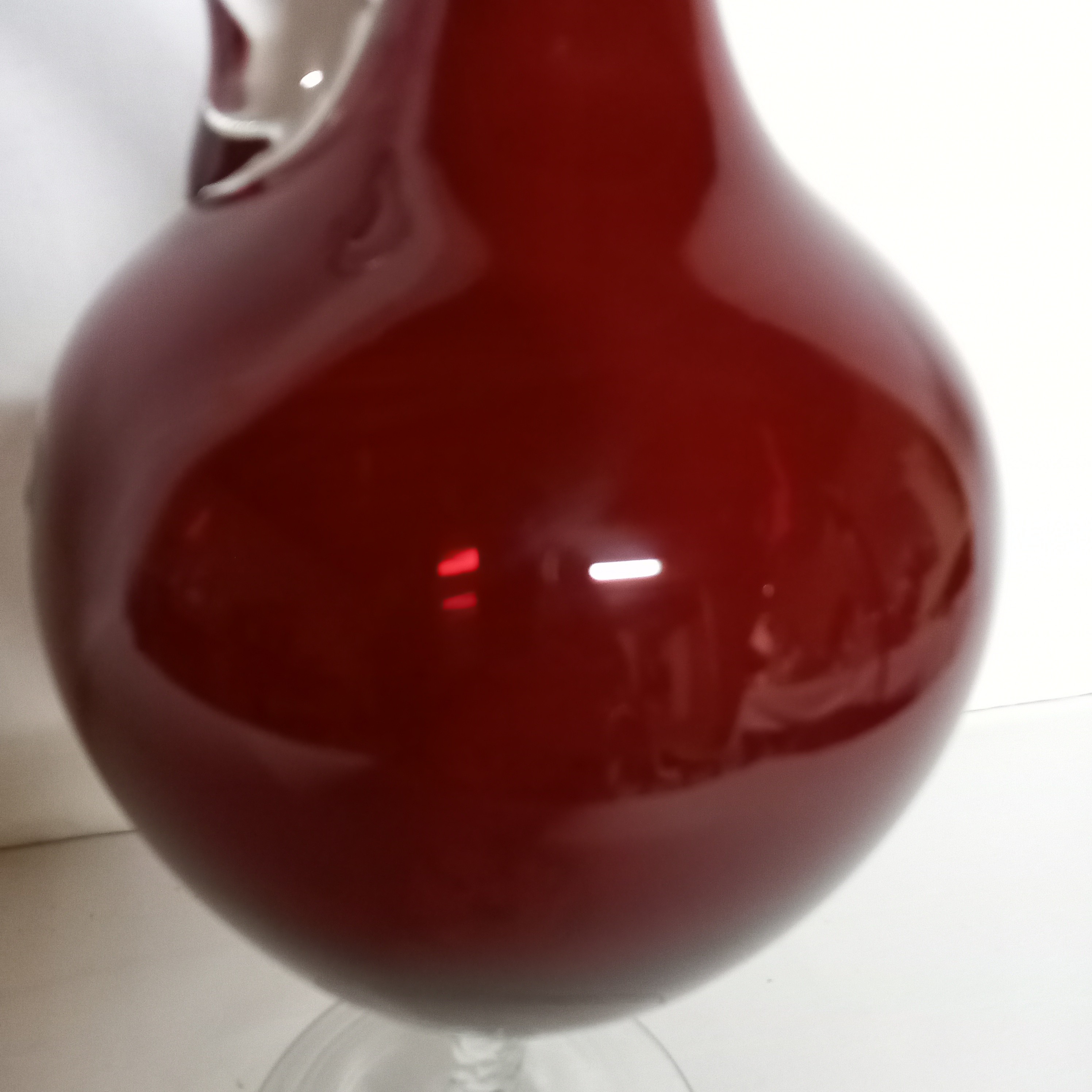 Voir photo 6 de Grand vase carafe rouge style Italien des années 1950. Grand vase carafe rouge style Italien des années 1950. Bon état reconditionné photo 6