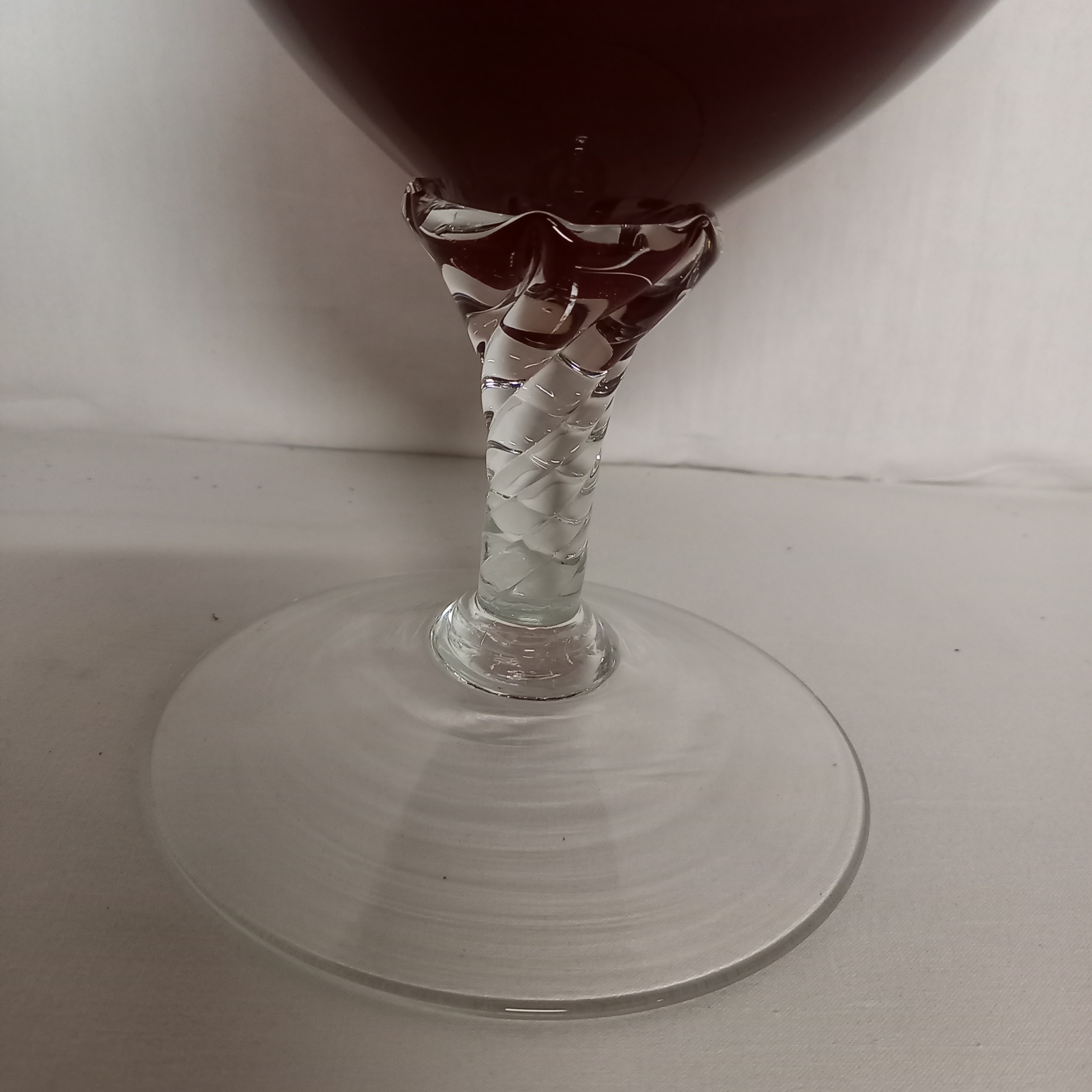 Voir photo 8 de Grand vase carafe rouge style Italien des années 1950. Grand vase carafe rouge style Italien des années 1950. Bon état reconditionné photo 8