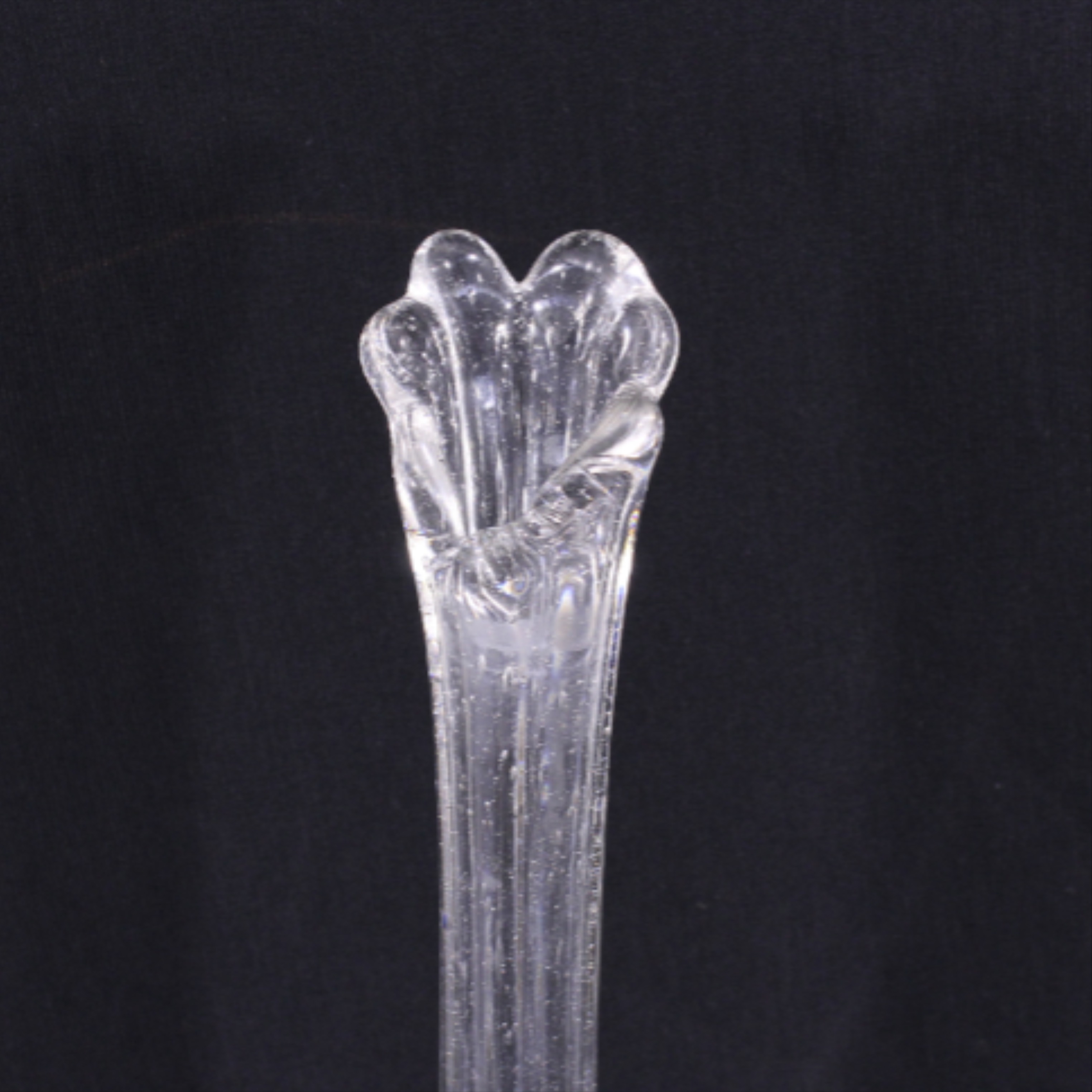 Voir photo 2 de Grand vase en verre soufflé - Dans le goût de Biot Grand vase en verre soufflé - Dans le goût de Biot Bon état reconditionné photo 2