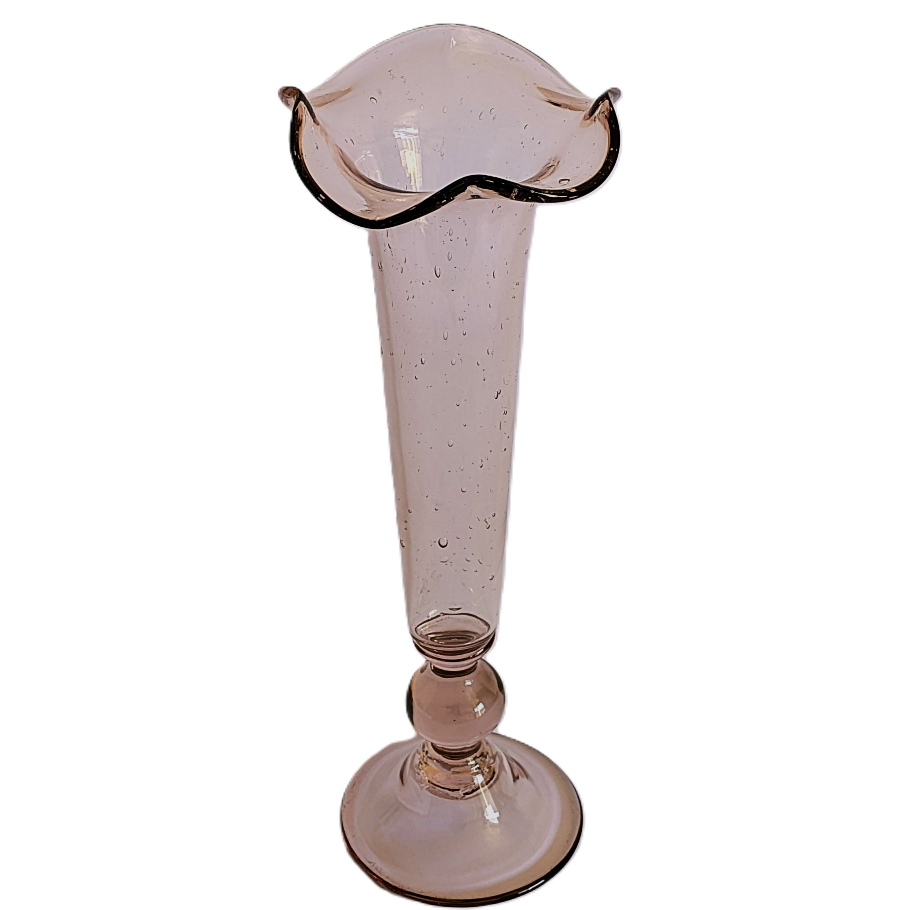 Voir photo 6 de Grand vase soliflore en verre bullé rosé, soufflé bouche. Grand vase soliflore en verre bullé rosé, soufflé bouche. Très bon état reconditionné photo 6