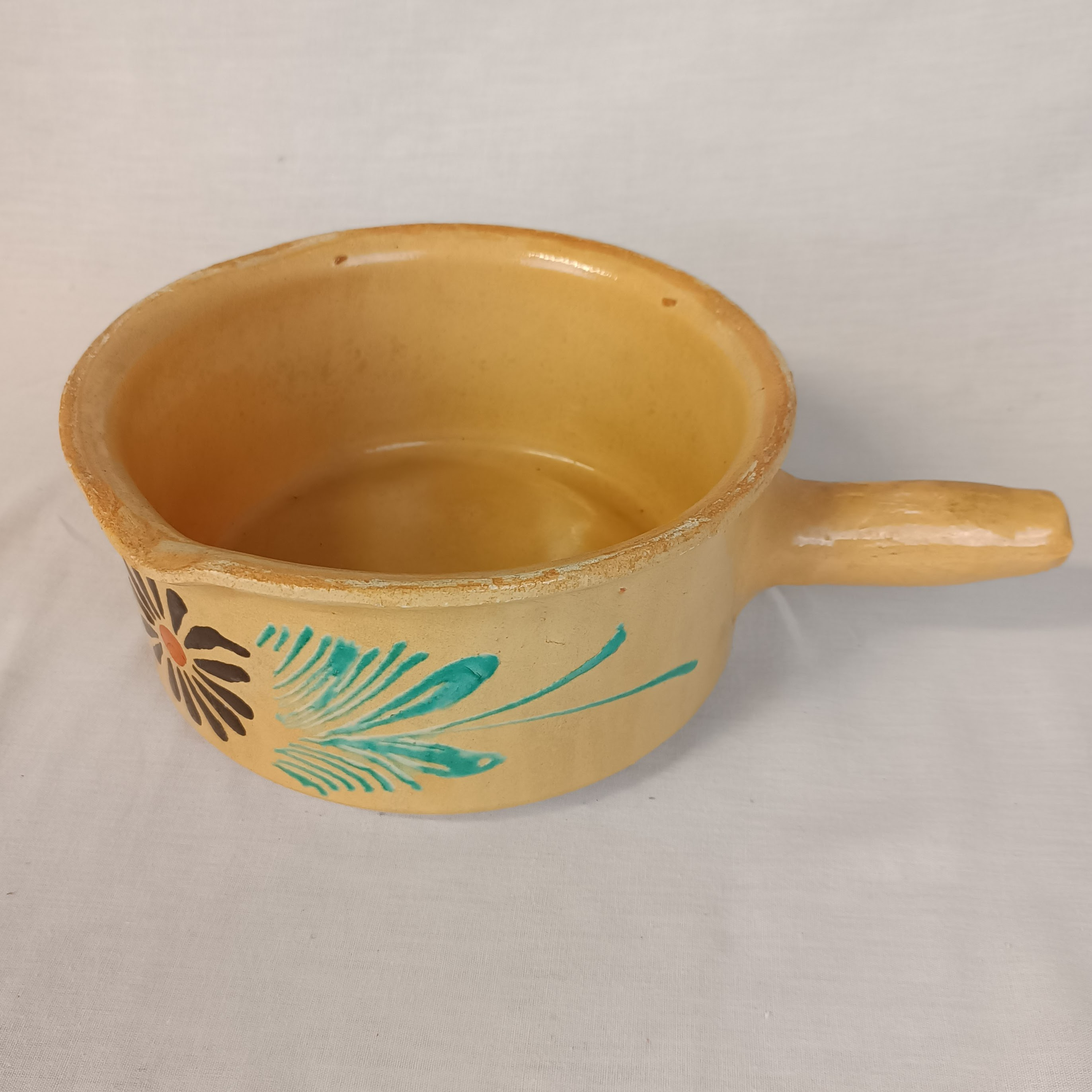Voir photo 2 de Grande casserole / poêlon en poterie vernissée de Soufflenheim / Alsace Grande casserole / poêlon en poterie vernissée de Soufflenheim / Alsace État correct reconditionné photo 2