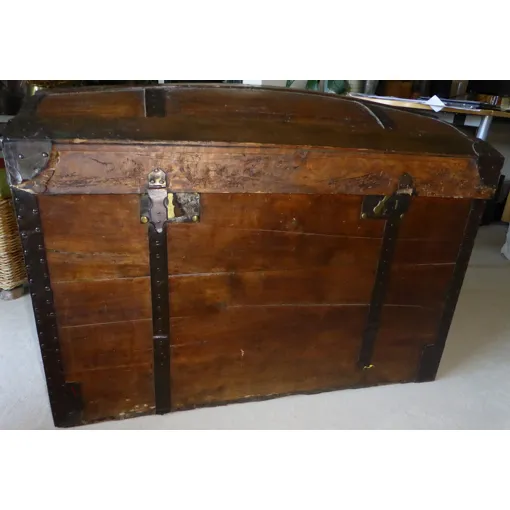 Grande malle bois 1930 Bon état - 190,00 € Grande malle bois 1930 Bon état reconditionné disponible sur Rakuten