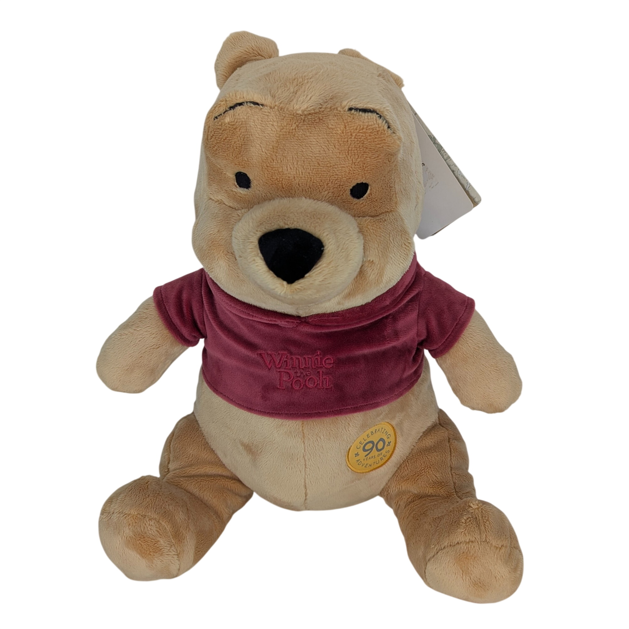 Grande peluche WINNIE THE POOH celebrating 90 years avec étiquettes Parfait état - 12,60 € Grande peluche WINNIE THE POOH celebrating 90 years avec étiquettes Parfait état reconditionné disponible sur Label Emmaüs