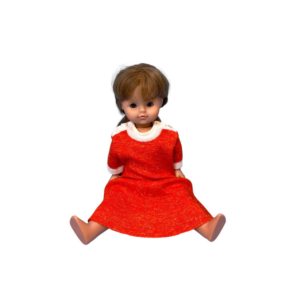 Voir photo 2 de Grande poupée - Robe orange et blanche Grande poupée - Robe orange et blanche Très bon état reconditionné photo 2