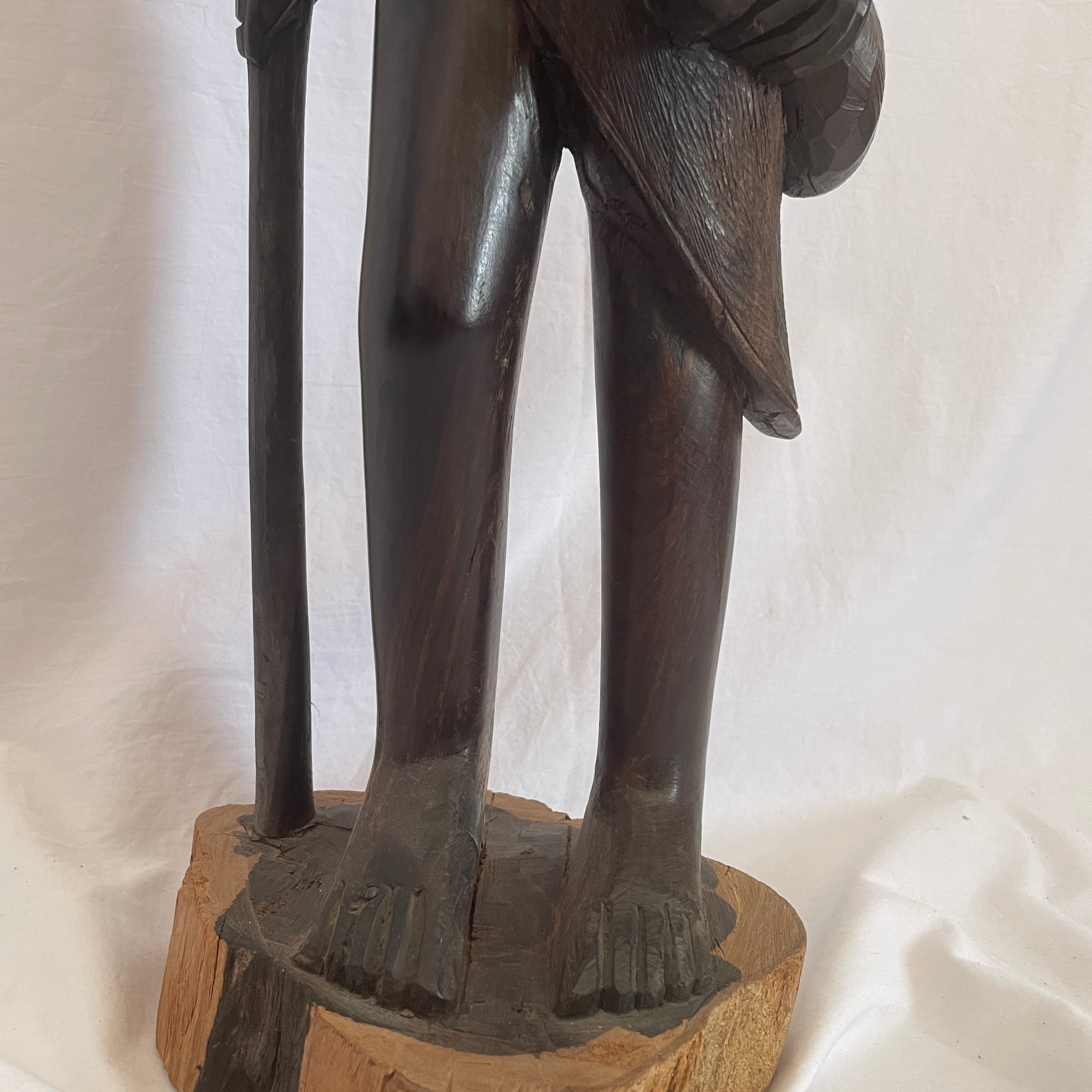 Grande sculpture statut africaine en bois Très bon état reconditionné photo 4
