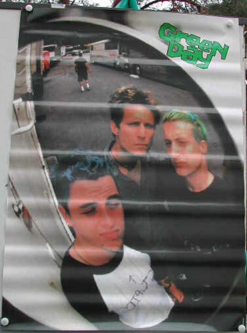 Green Day - 60x83 cm - AFFICHE / POSTER État correct - 20,99 € Green Day - 60x83 cm - AFFICHE / POSTER État correct N/A reconditionné disponible sur Fnac