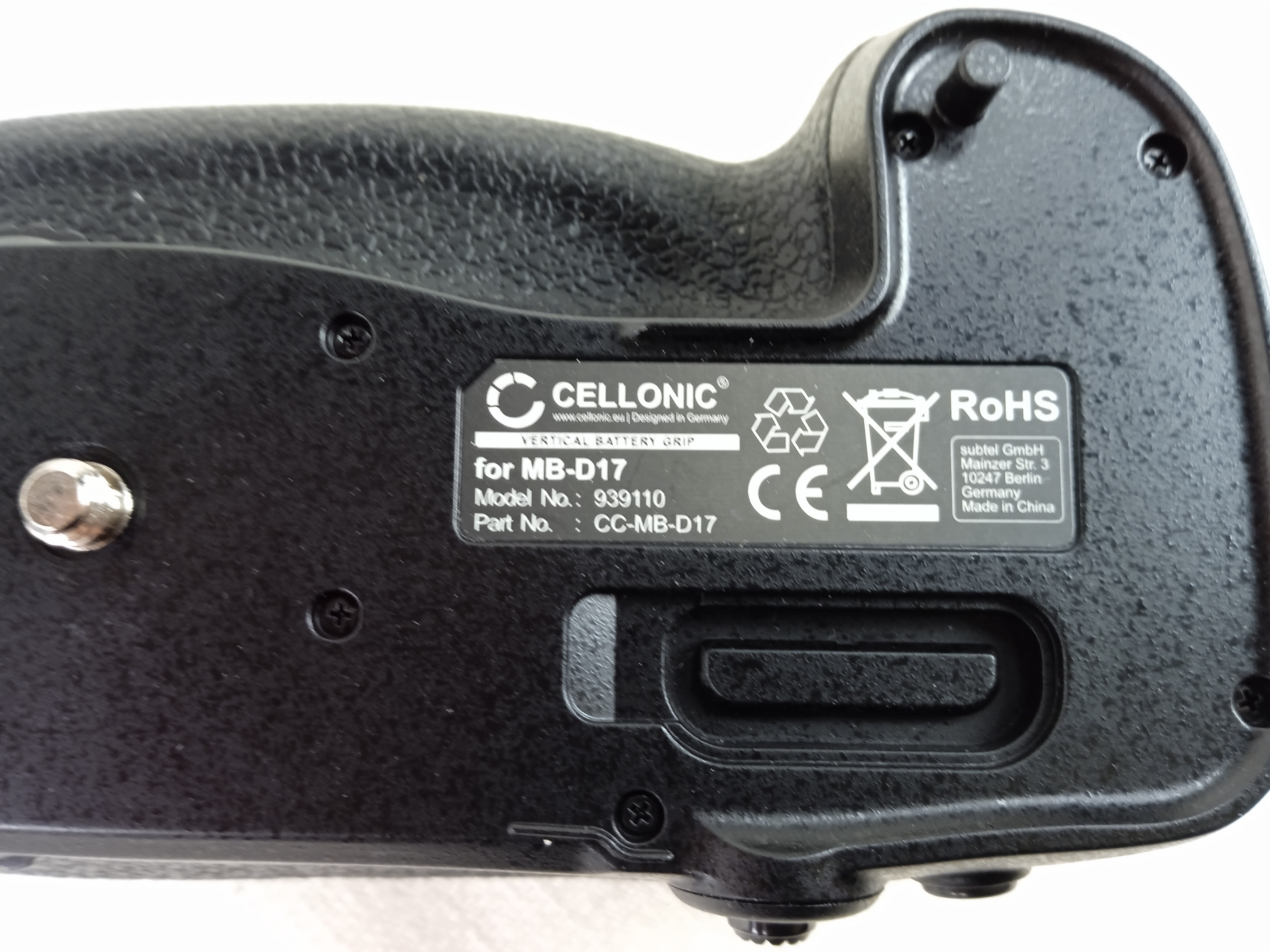 Voir photo 3 de Grip d'alimentation Cellonic MB-D17 pour appareil photo Nikon DS500 Grip d'alimentation Cellonic MB-D17 pour appareil photo Nikon DS500 Bon état reconditionné photo 3