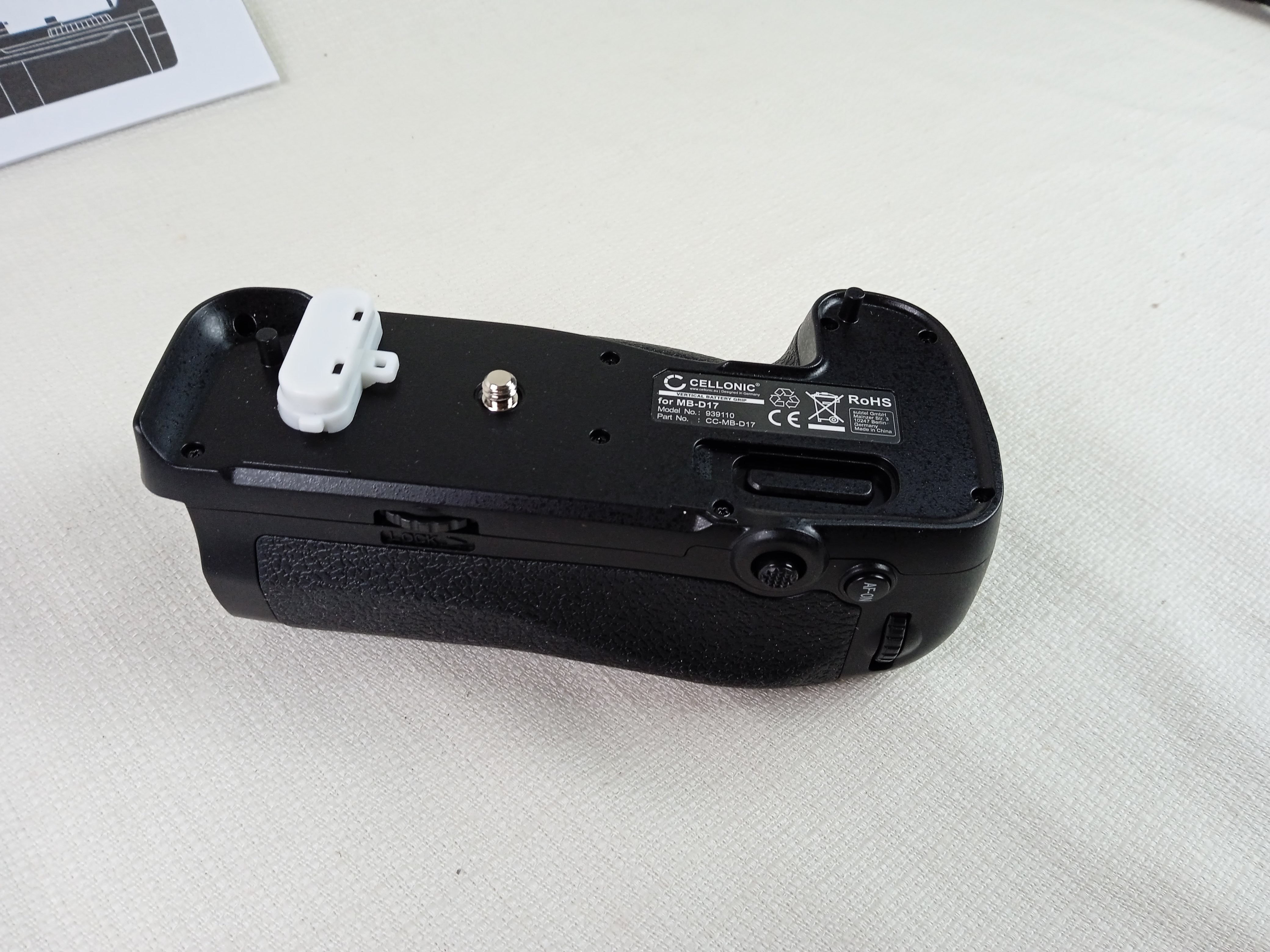 Voir photo 4 de Grip d'alimentation Cellonic MB-D17 pour appareil photo Nikon DS500 Grip d'alimentation Cellonic MB-D17 pour appareil photo Nikon DS500 Bon état reconditionné photo 4