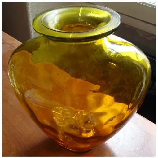 Grosse Carafe En Verre Teinté (15 Cm De Haut - 26 De Large). Poids : 2,2 Kg Bon état reconditionné disponible sur Rakuten