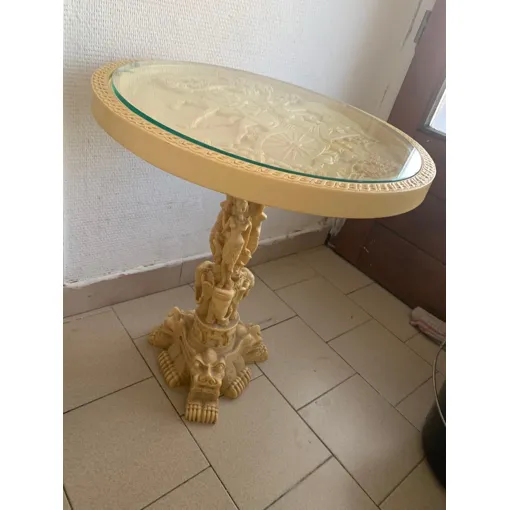 Guéridon occasion reconditionné disponible sur Rakuten