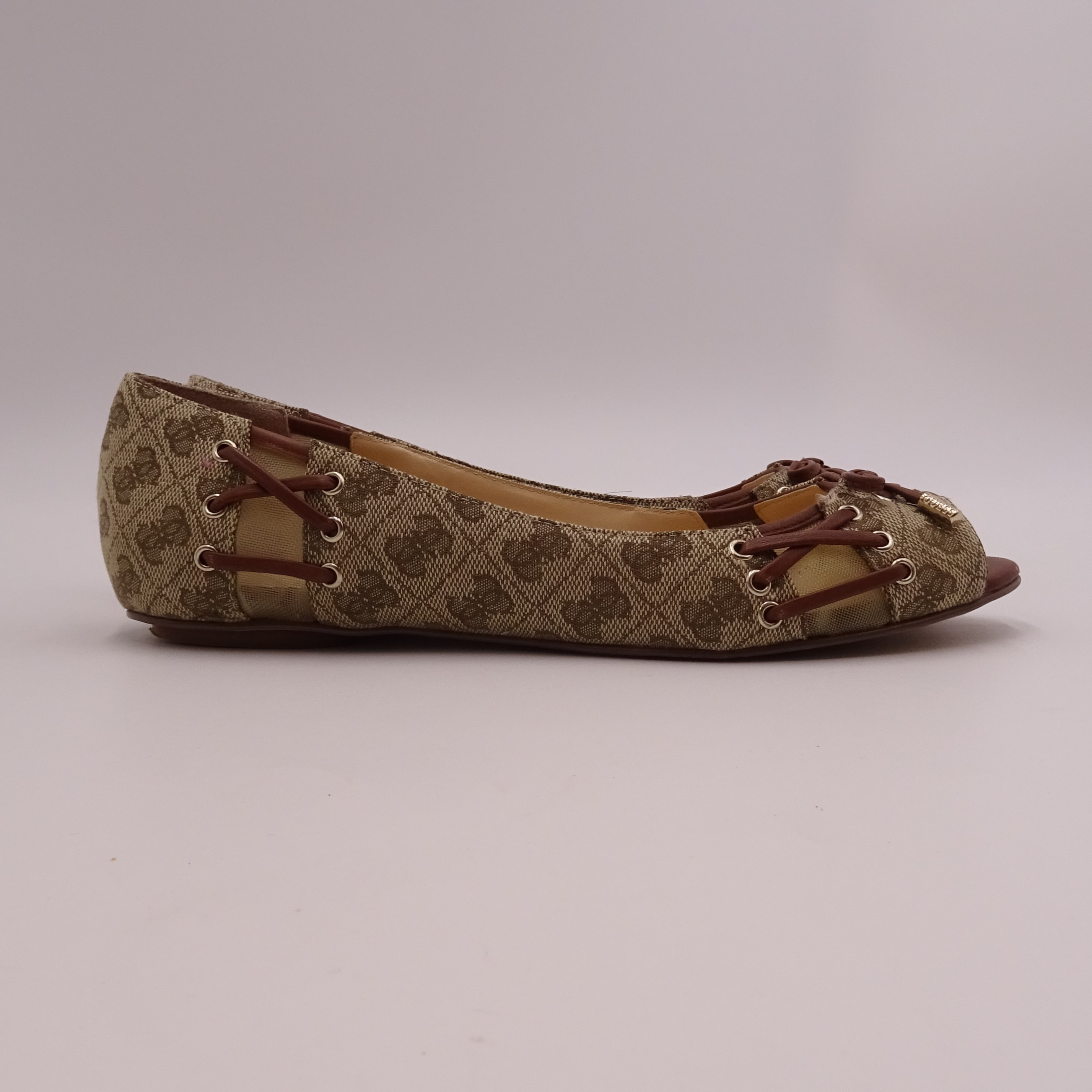Voir photo 2 de GUESS Sandales ouvertes taille 38 GUESS Sandales ouvertes taille 38 Bon état reconditionné photo 2