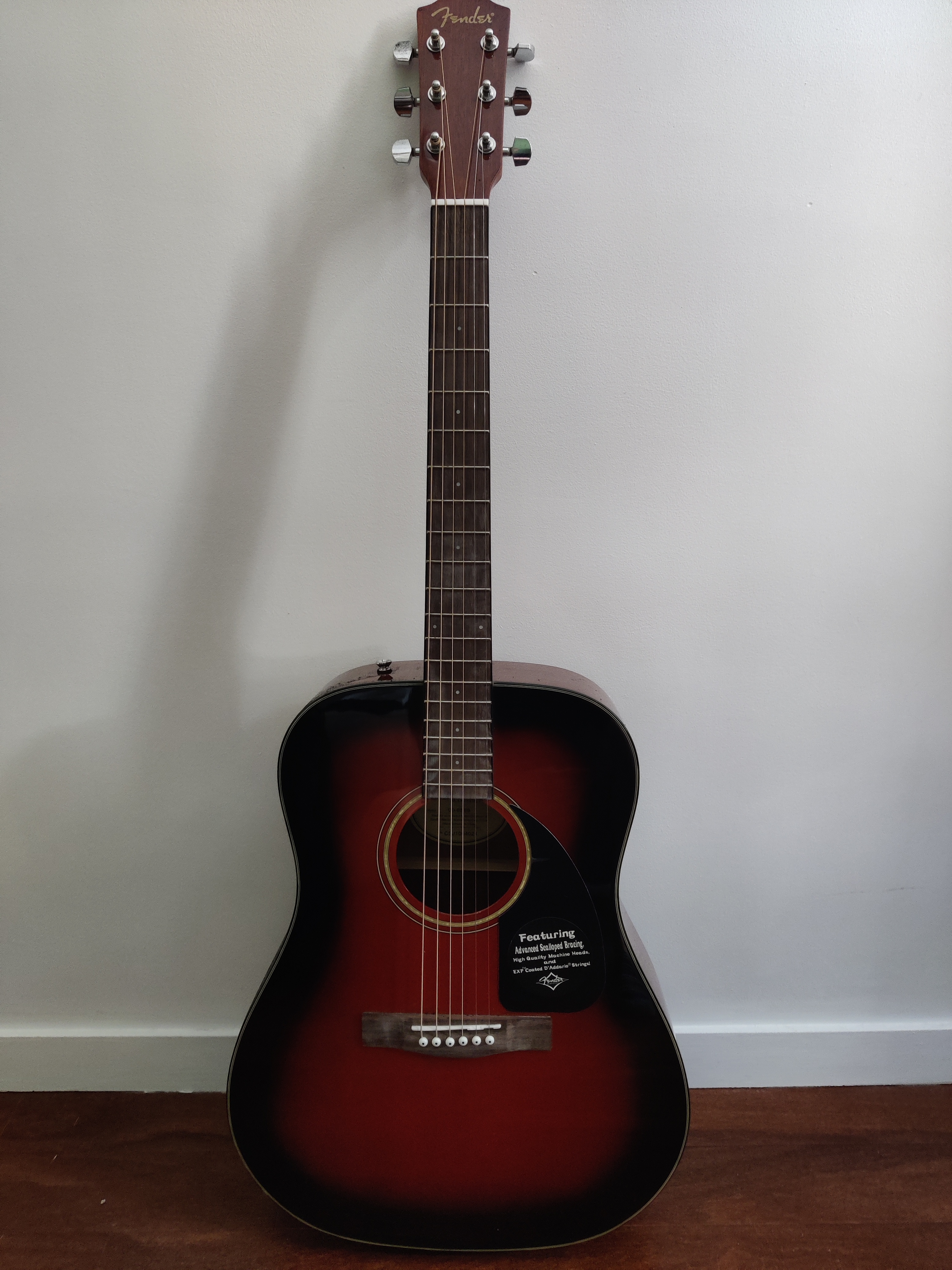 Guitare acoustique Fender CD-60/SB Très bon état reconditionné disponible sur Zic Ethic