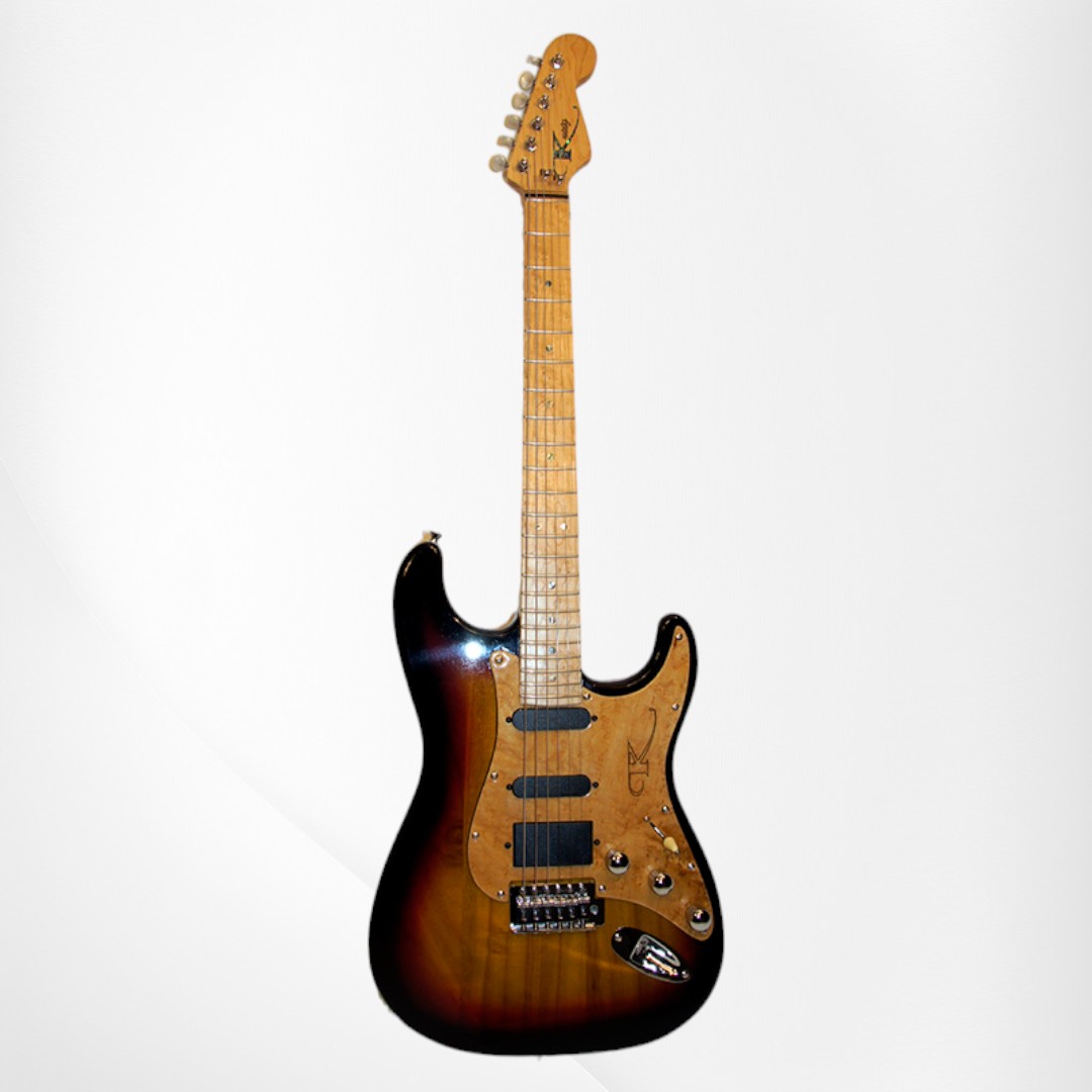 Guitare électrique Kritz Vintech Strat VS211t Très bon état reconditionné disponible sur Zic Ethic