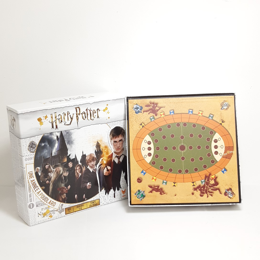 Voir photo 2 de Harry Potter-une année à poudlard pour 1à 8joueurs Harry Potter-une année à poudlard pour 1à 8joueurs Bon état reconditionné photo 2