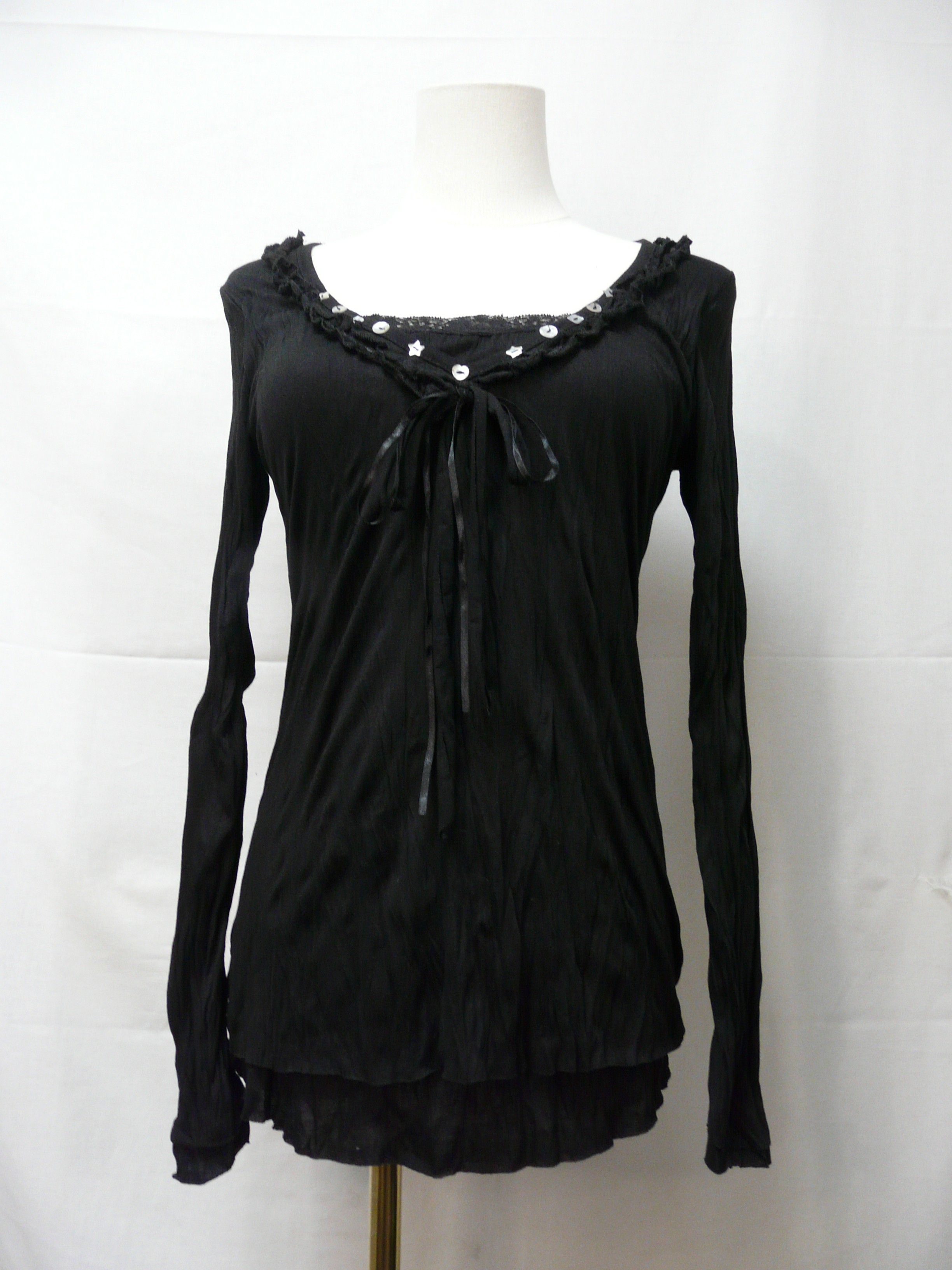 Voir photo 3 de HF361 - Lot de 3 tops - REMIXX - Taille S/M HF361 - Lot de 3 tops - REMIXX - Taille S/M Parfait état reconditionné photo 3