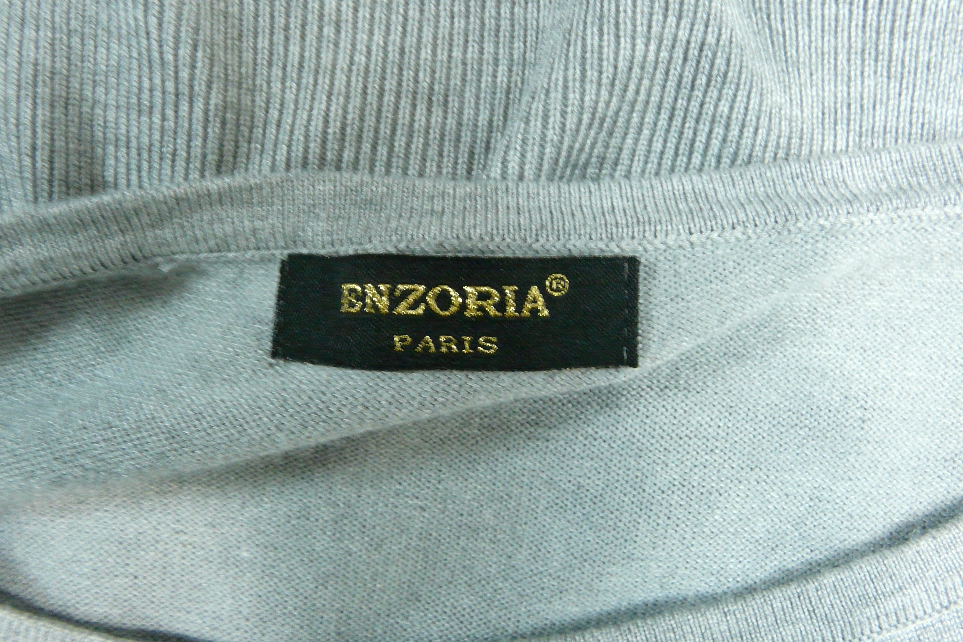 Voir photo 5 de HF398 - Pull fin - Enzoria paris - Taille S HF398 - Pull fin - Enzoria paris - Taille S Très bon état reconditionné photo 5