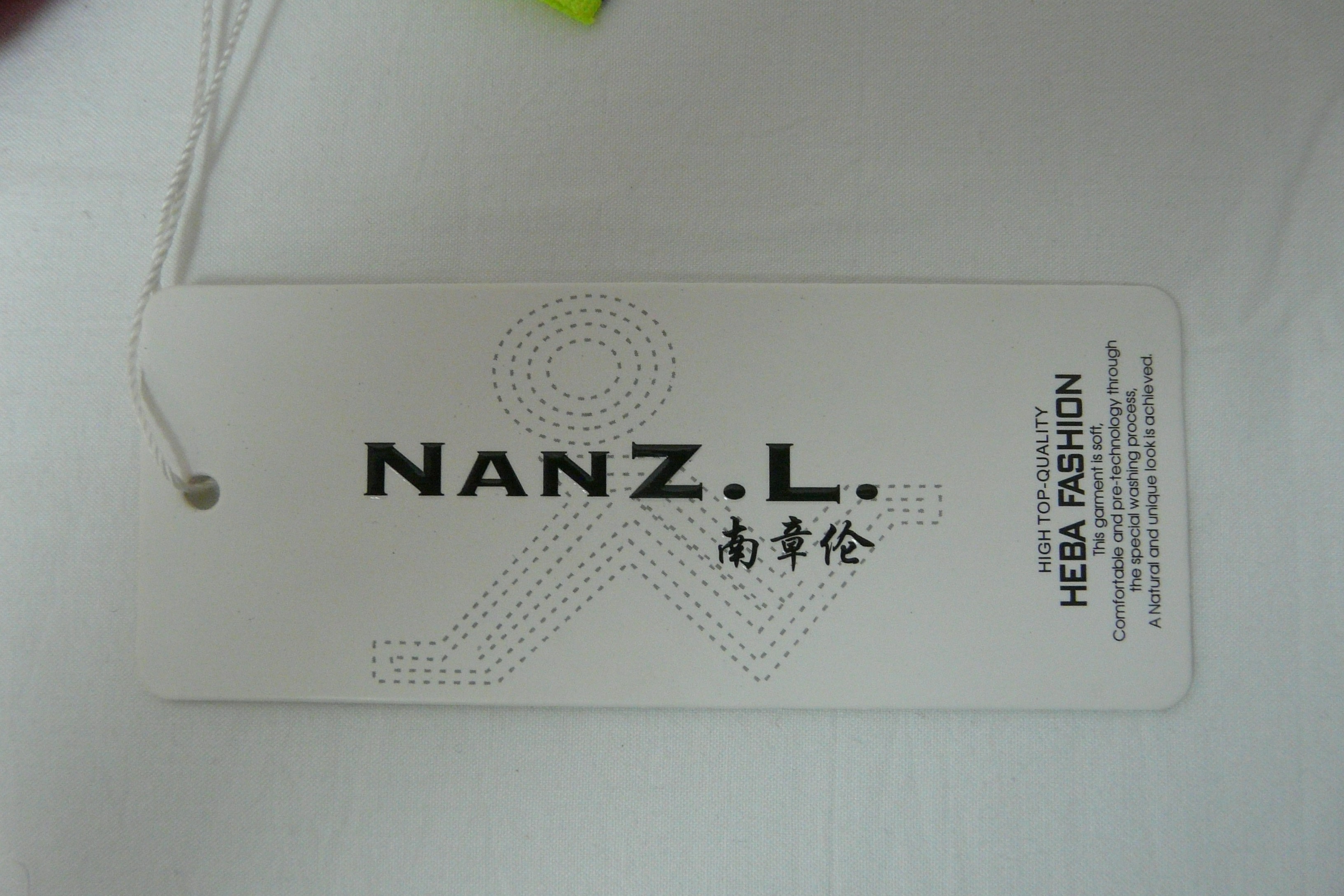 Voir photo 5 de HF436 - Veste coupe-vent - Nanz.L - Taille 40 HF436 - Veste coupe-vent - Nanz.L - Taille 40 Parfait état reconditionné photo 5