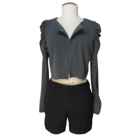 Acheter HF55 - Gilet ouvert à manches bouffantes - Agathe Velmont - Taille 2 (M) Très bon état - 11,00 € HF55 - Gilet ouvert à manches bouffantes - Agathe Velmont - Taille 2 (M) Très bon état reconditionné disponible sur Label Emmaüs