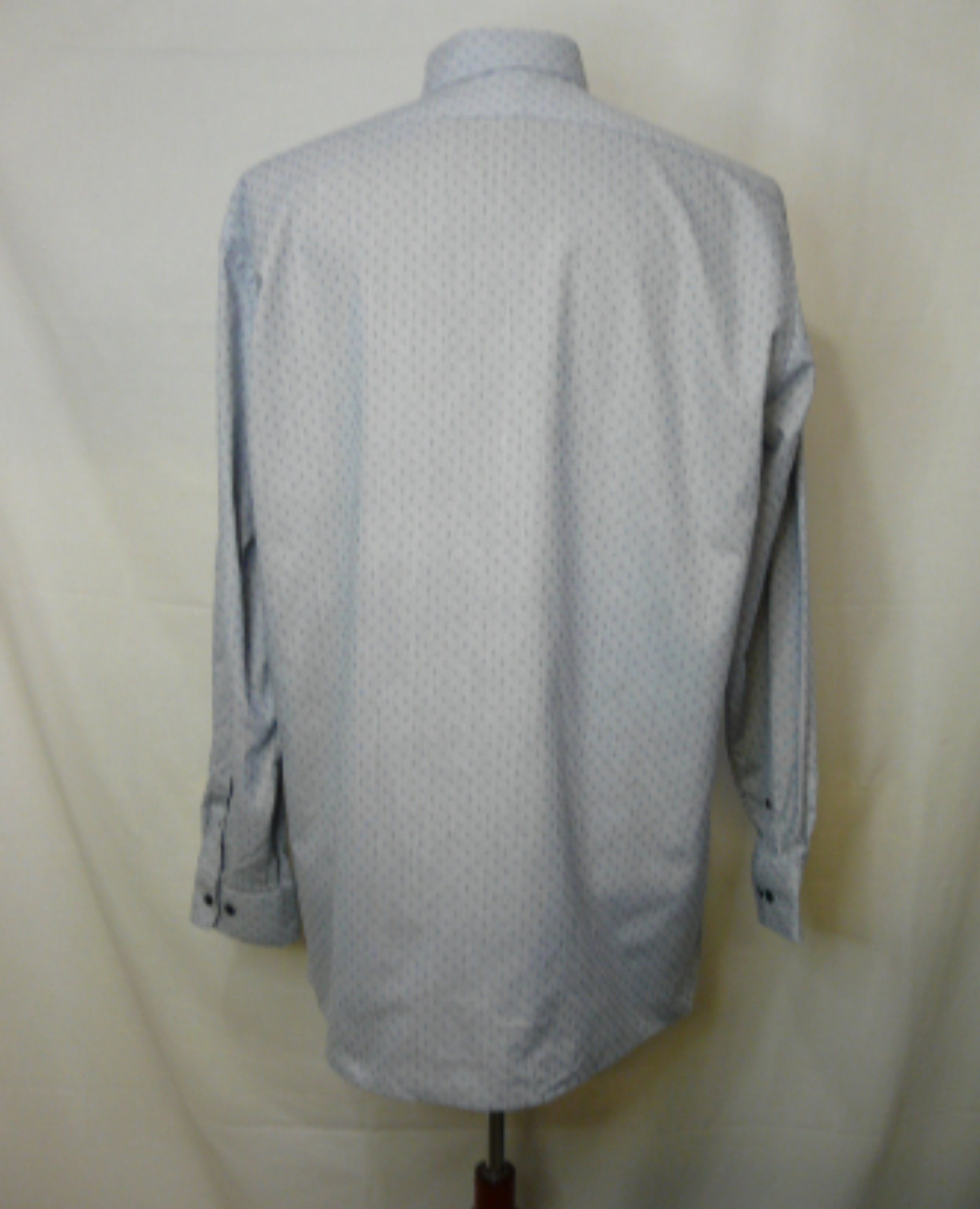 Voir photo 2 de HO13 - Chemise coupe moderne - Olymp Luxor - Taille 44 HO13 - Chemise coupe moderne - Olymp Luxor - Taille 44 Très bon état reconditionné photo 2