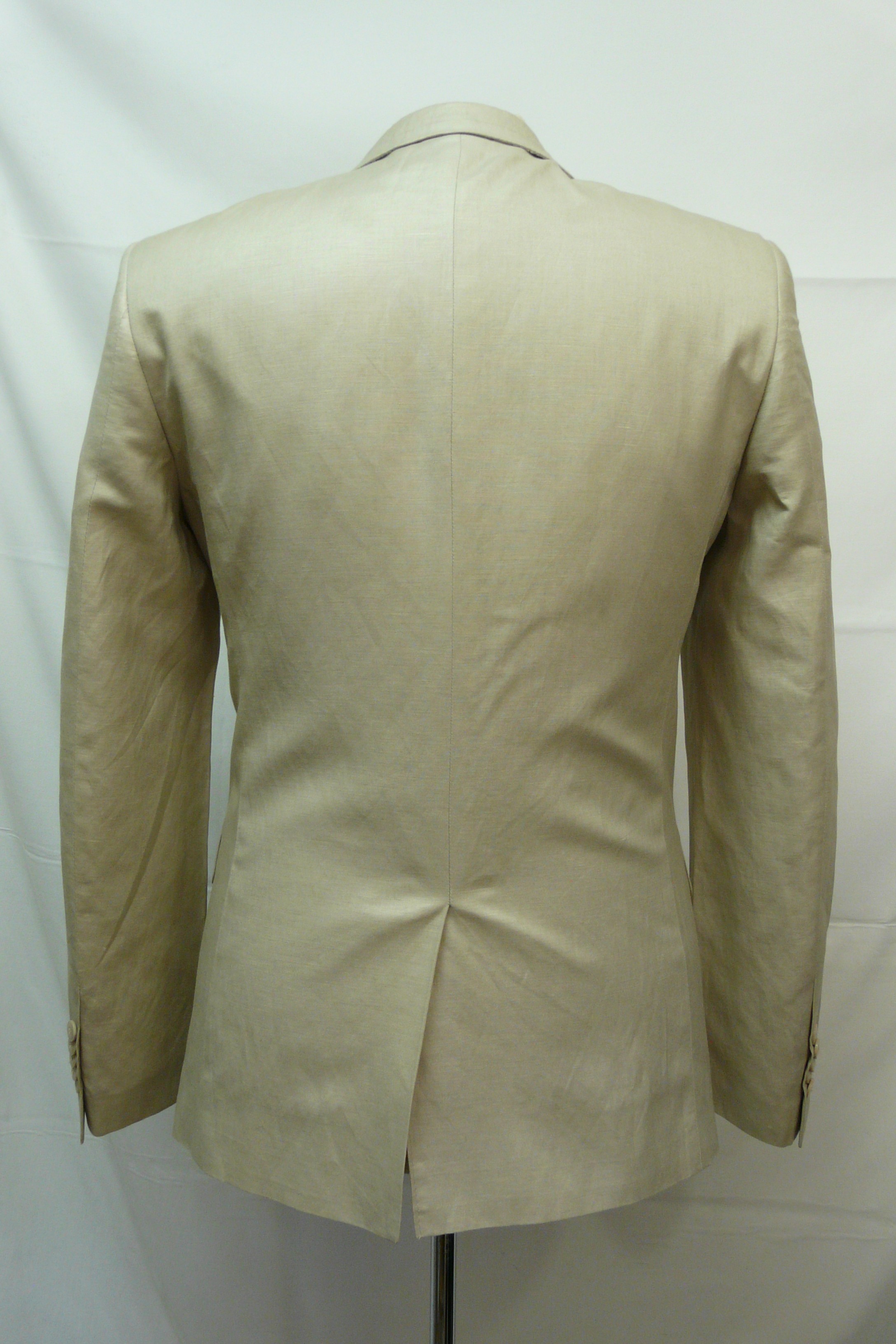 Voir photo 2 de HO17 - Veste en lin mélangé - Sergio Vitti - Taille 48 (M) HO17 - Veste en lin mélangé - Sergio Vitti - Taille 48 (M) Très bon état reconditionné photo 2