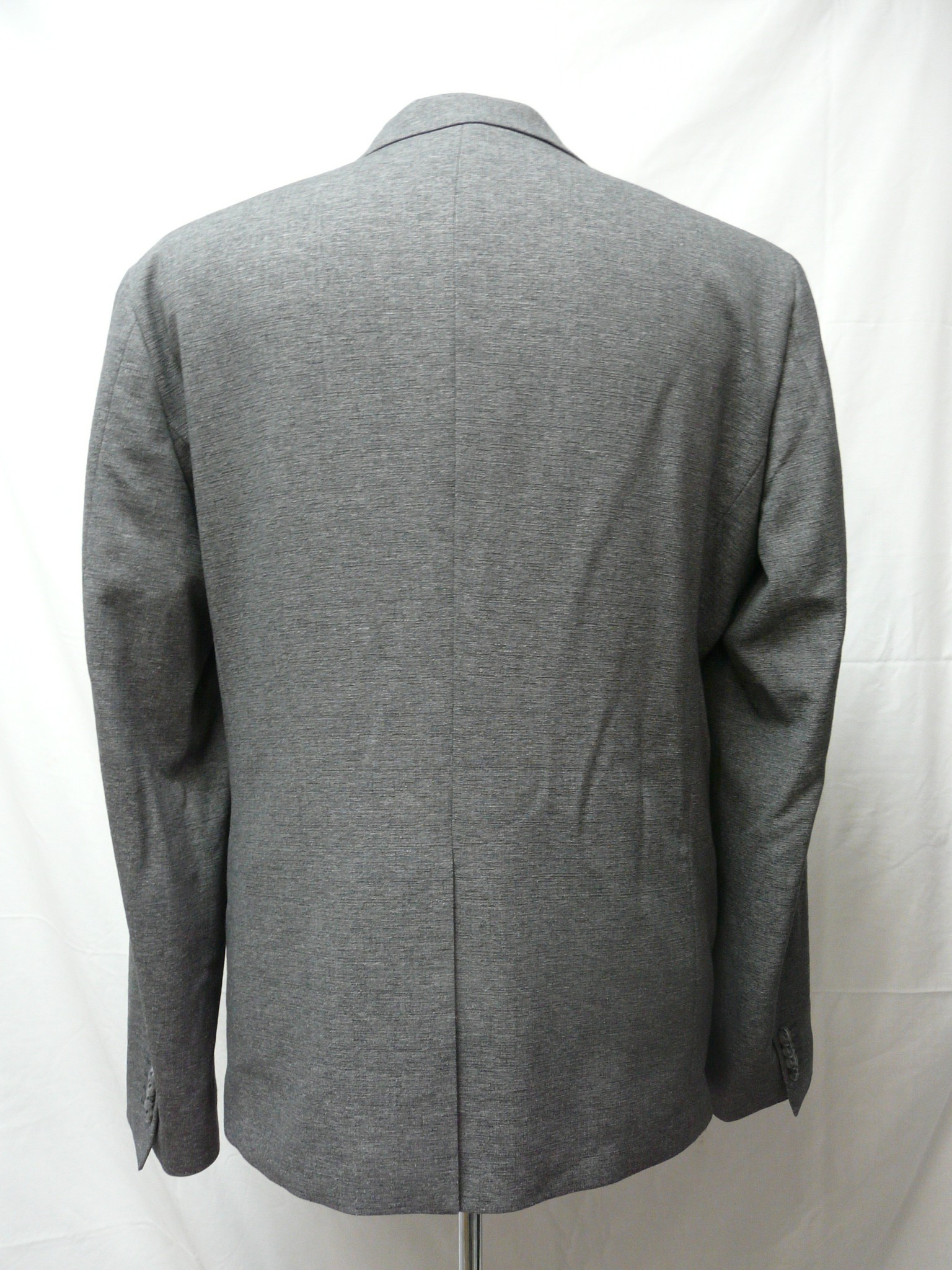 Voir photo 2 de HO81 - Blazer uni - Armand Thierry Per L'Uomo - Taille 54 (L) HO81 - Blazer uni - Armand Thierry Per L'Uomo - Taille 54 (L) Très bon état reconditionné photo 2
