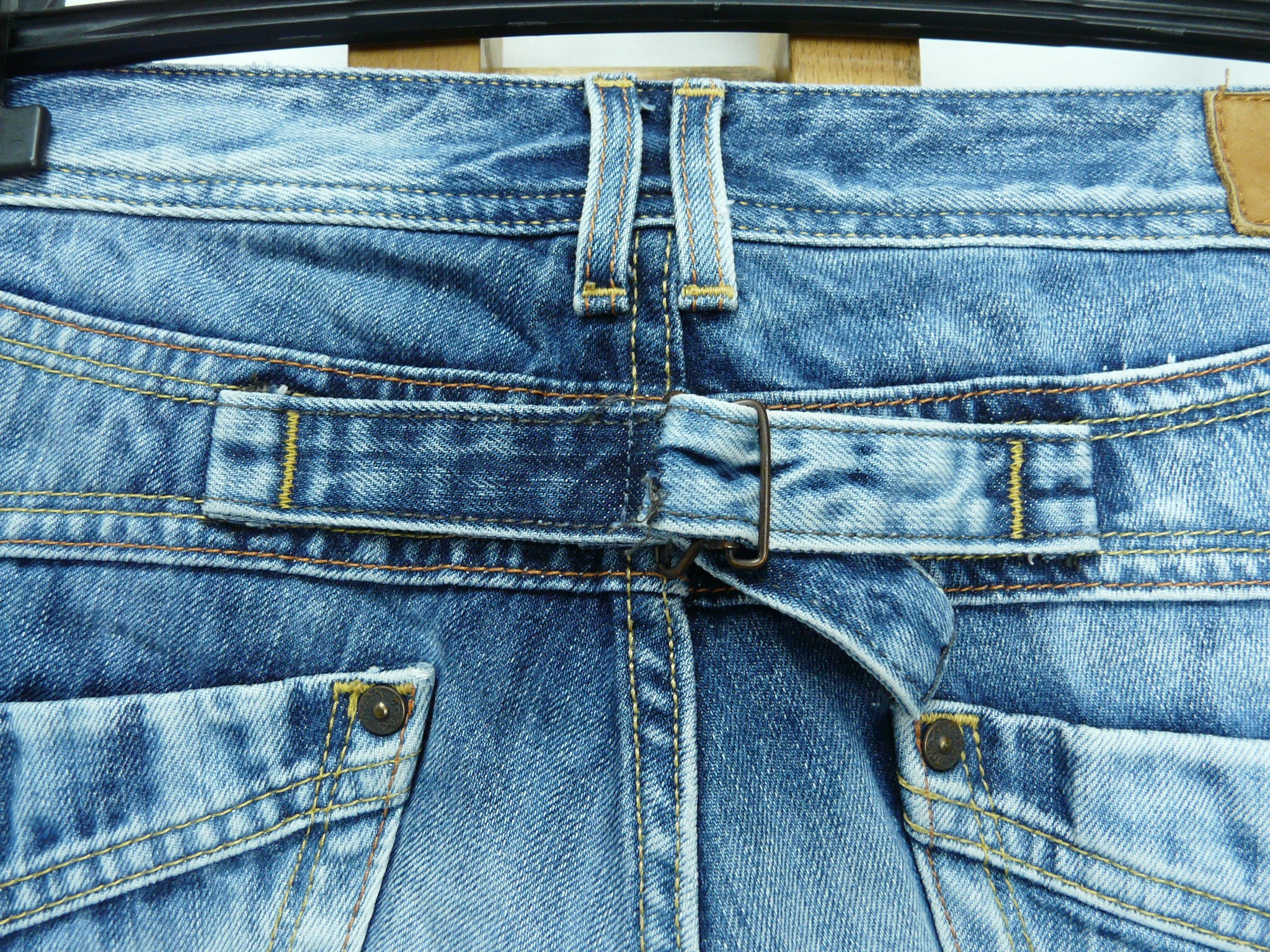 Voir photo 4 de HO9 - Jean délavé - Pepe Jeans - Taille 36/38 HO9 - Jean délavé - Pepe Jeans - Taille 36/38 Bon état reconditionné photo 4