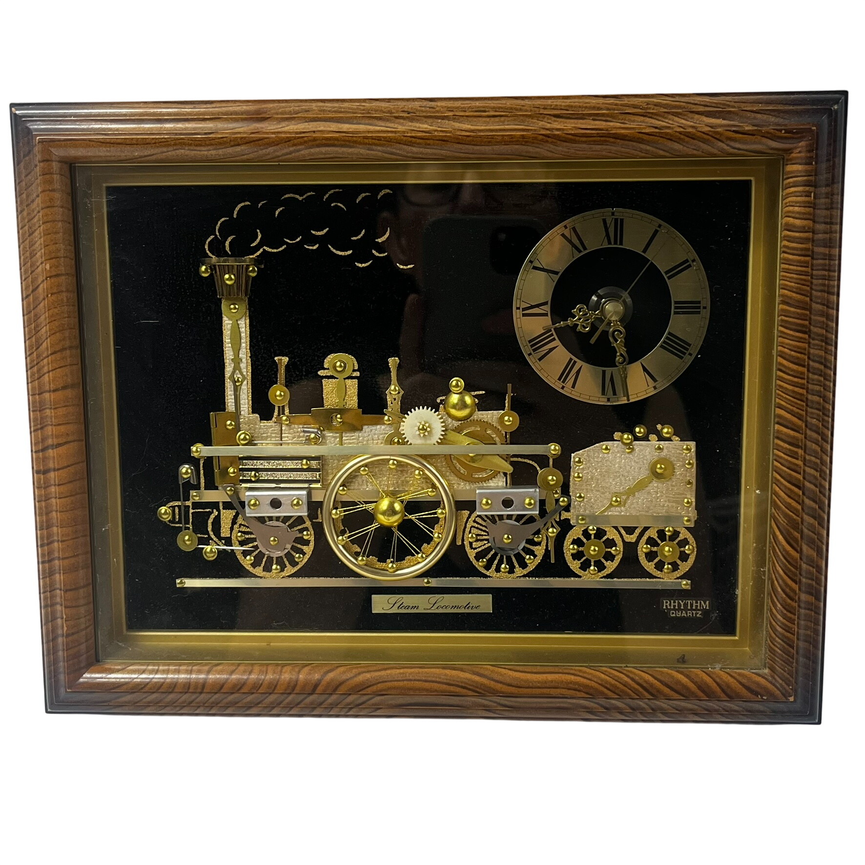 Horloge à quartz "Steam locomotive " - 37,00 € Horloge à quartz "Steam locomotive " reconditionné disponible sur Label Emmaüs