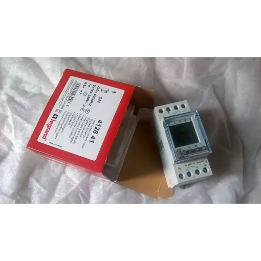 horloge hebdomadaire 2 contacts no-nf - legrand 412641 Bon état reconditionné disponible sur Rakuten