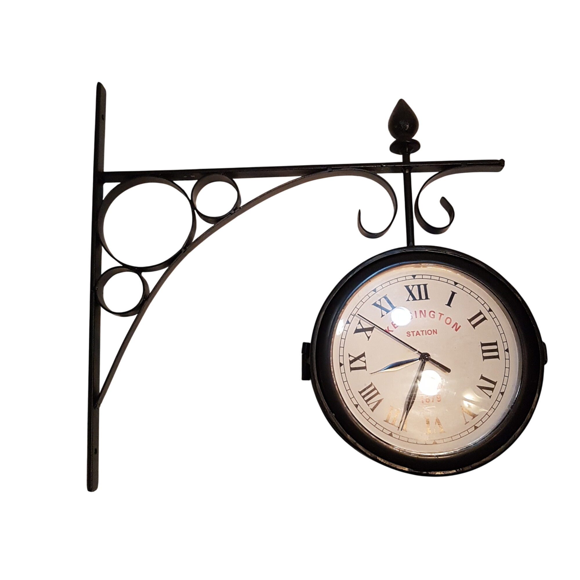 Horloge murale Très bon état - 10,00 € Horloge murale Très bon état reconditionné disponible sur Label Emmaüs